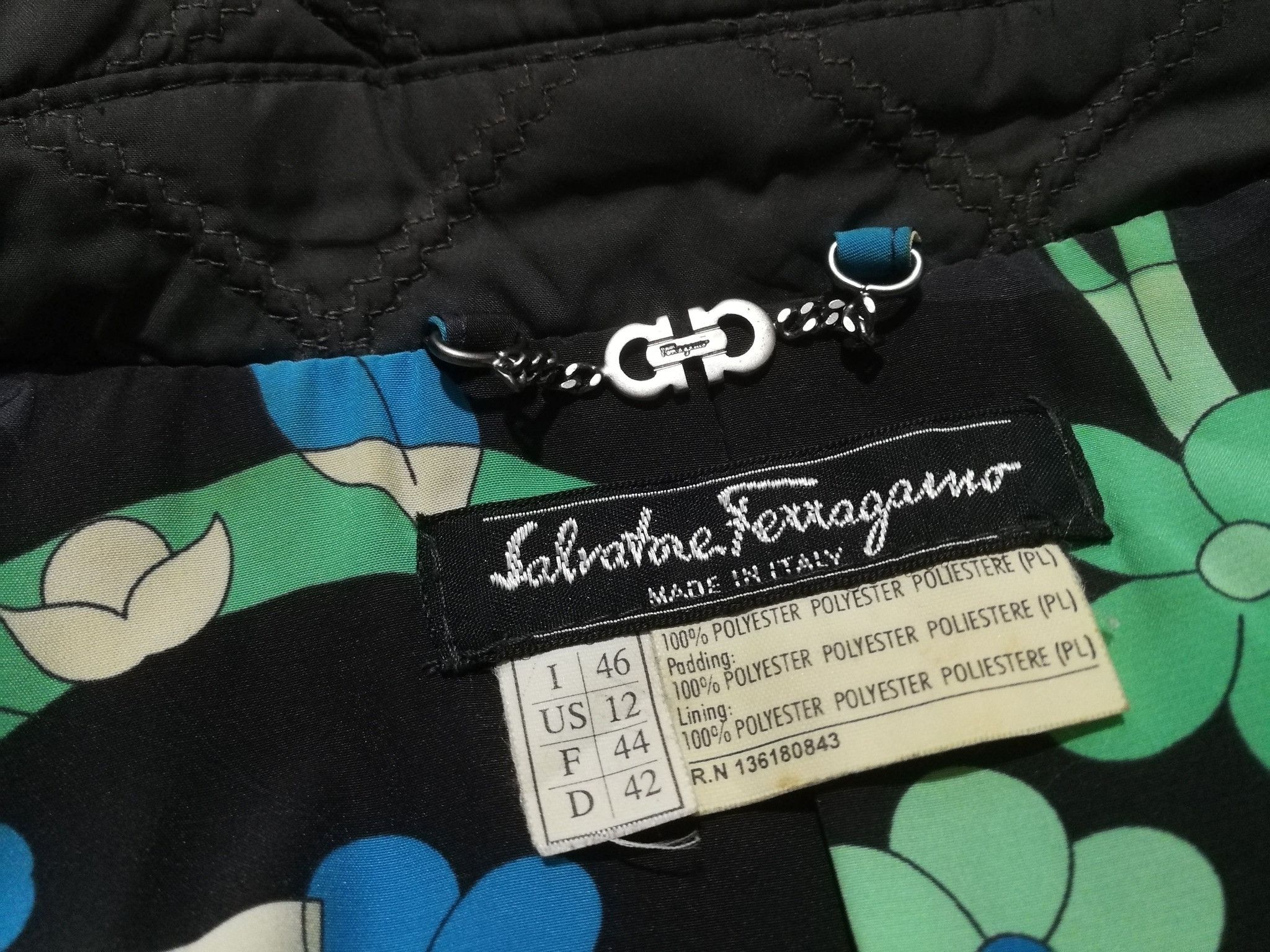 Salvatore Ferragamo × Vintage Salvatore Ferragamo long jacket green army woman M 2068 Size M / US 6-8 / IT 42-44 - 9 Thumbnail