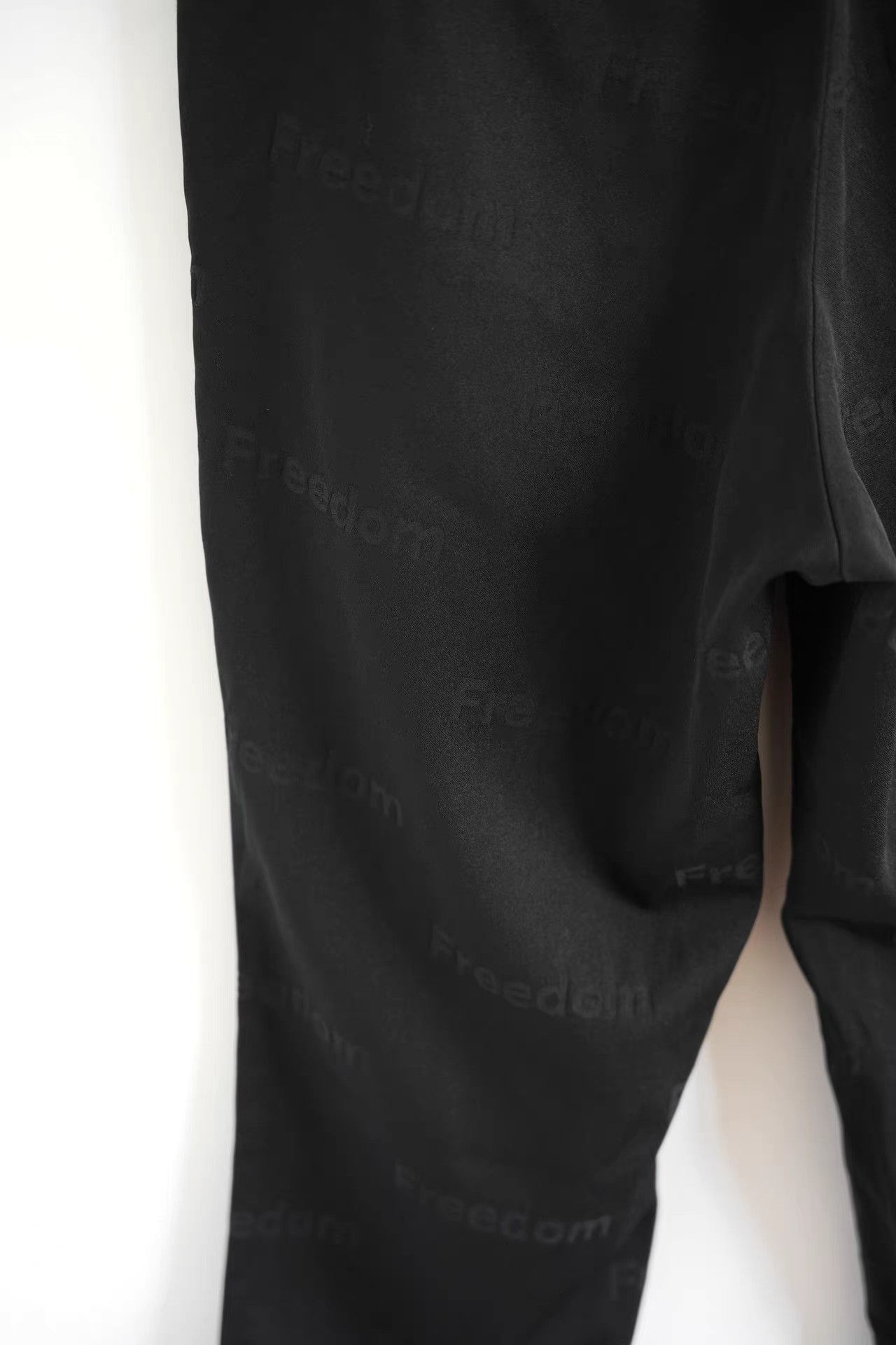 Comme des Garcons Comme des Garcons 19aw Freedom Slogan Trousers K4 Size US 36 / EU 52 - 6 Thumbnail