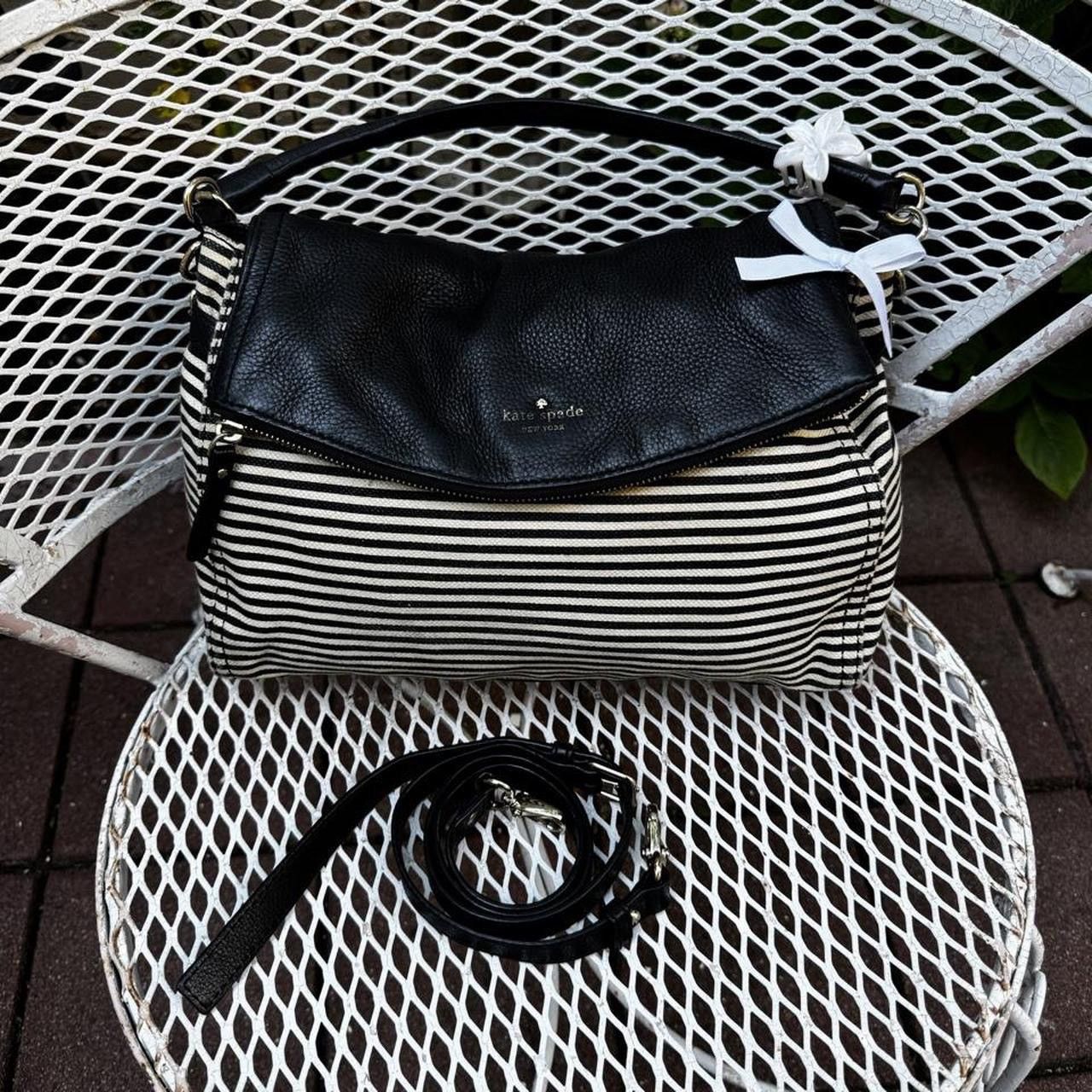 Kate Spade Kate Spade Convertible Black & White Stripped Bag Size ONE SIZE - 1 Thumbnail