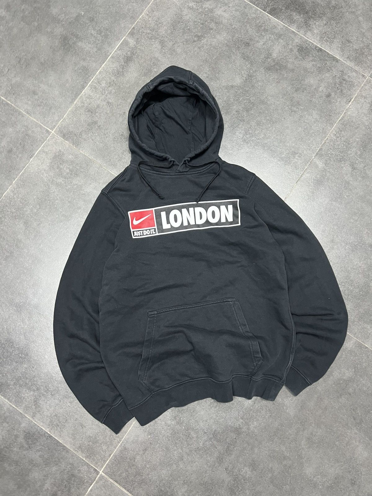 Nike Nike London just do it big logo hoodie Grailed