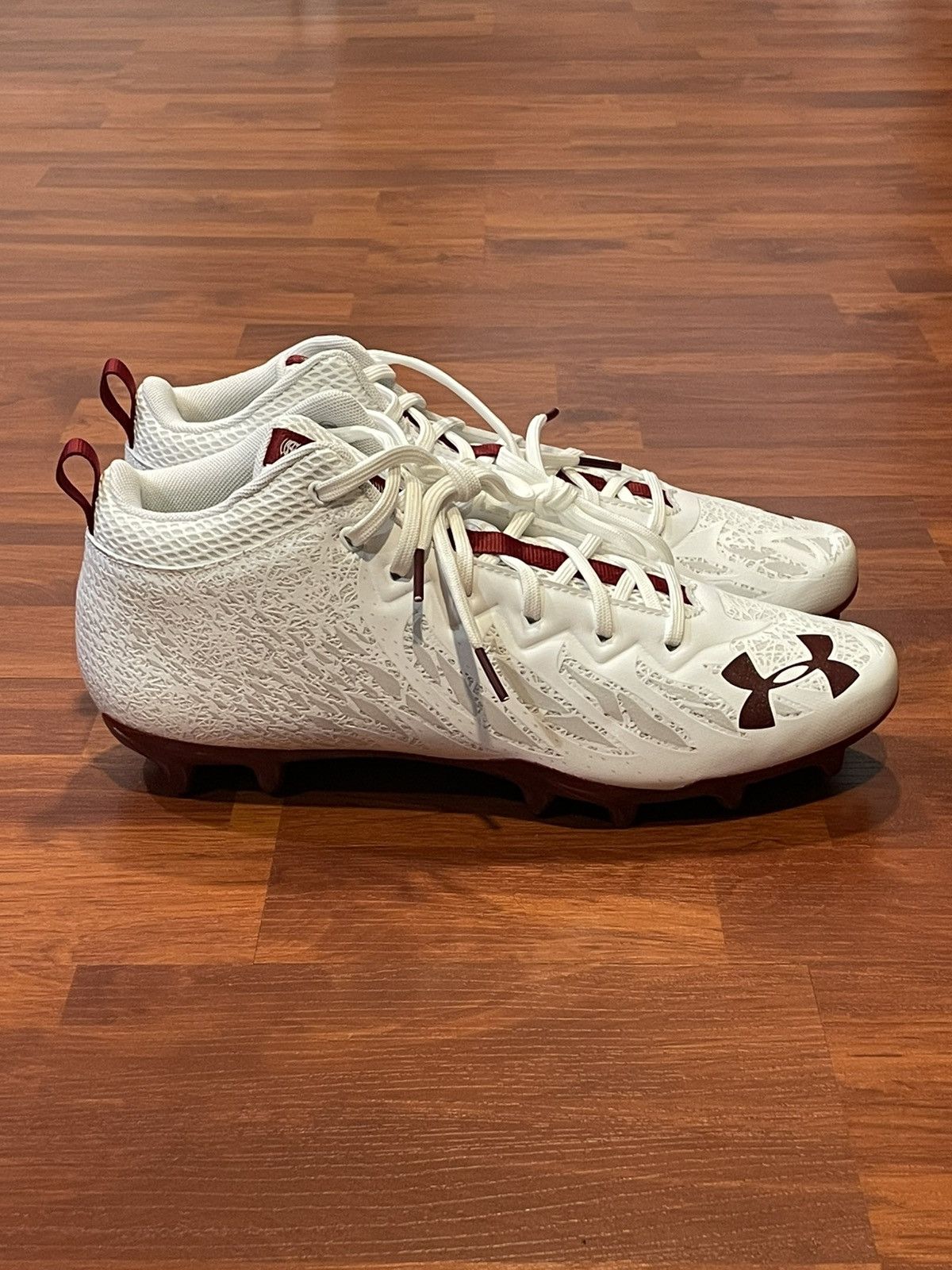 Under Armour Under Armour Spotlight 4D Mid ‘White Maroon’ size mens 11.5 Size US 11.5 / EU 44-45 - 1 Thumbnail