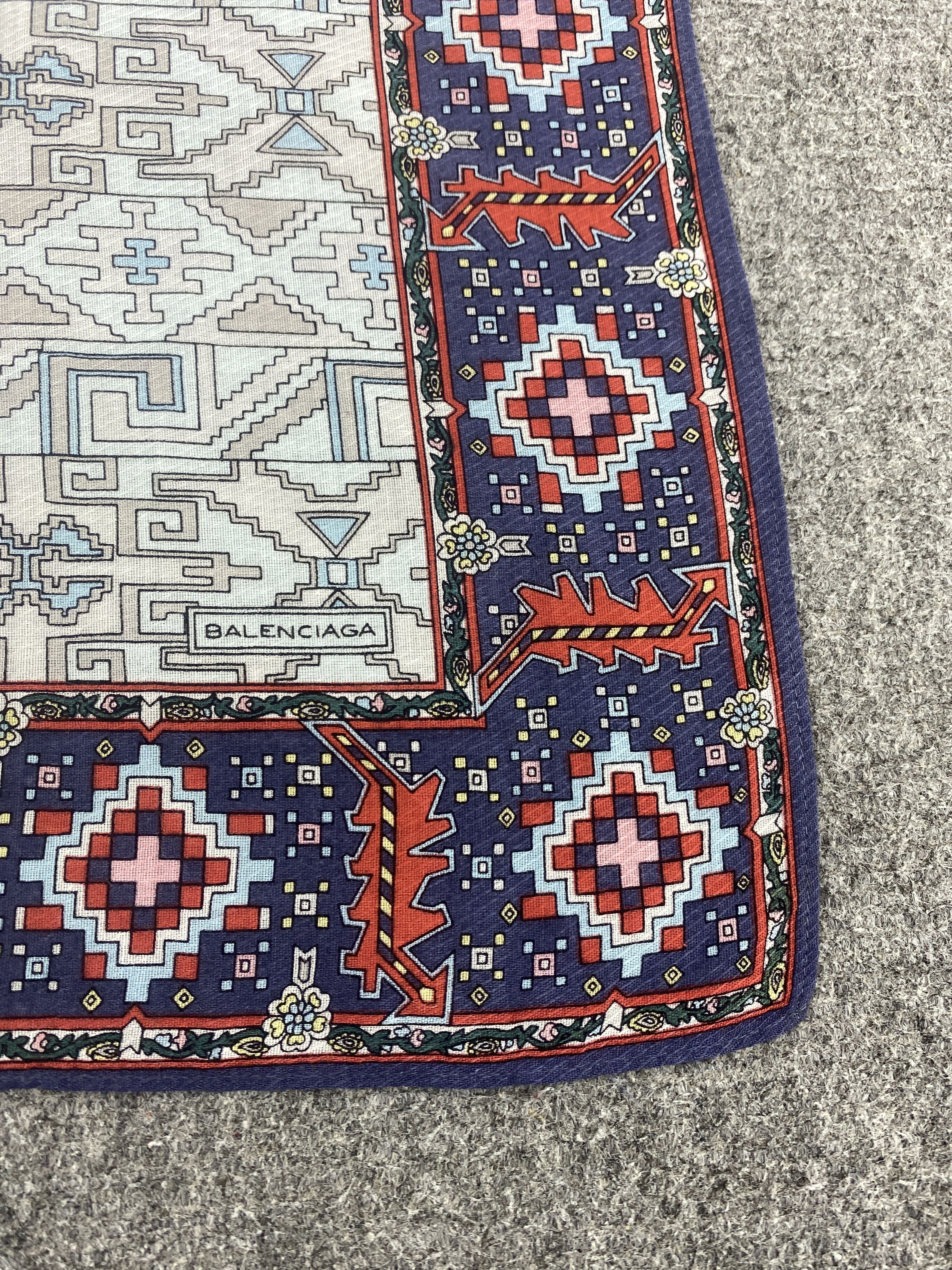 Balenciaga Vintage Balenciaga Handkerchief / Neckerchief KT0298 Size ONE SIZE - 5 Thumbnail