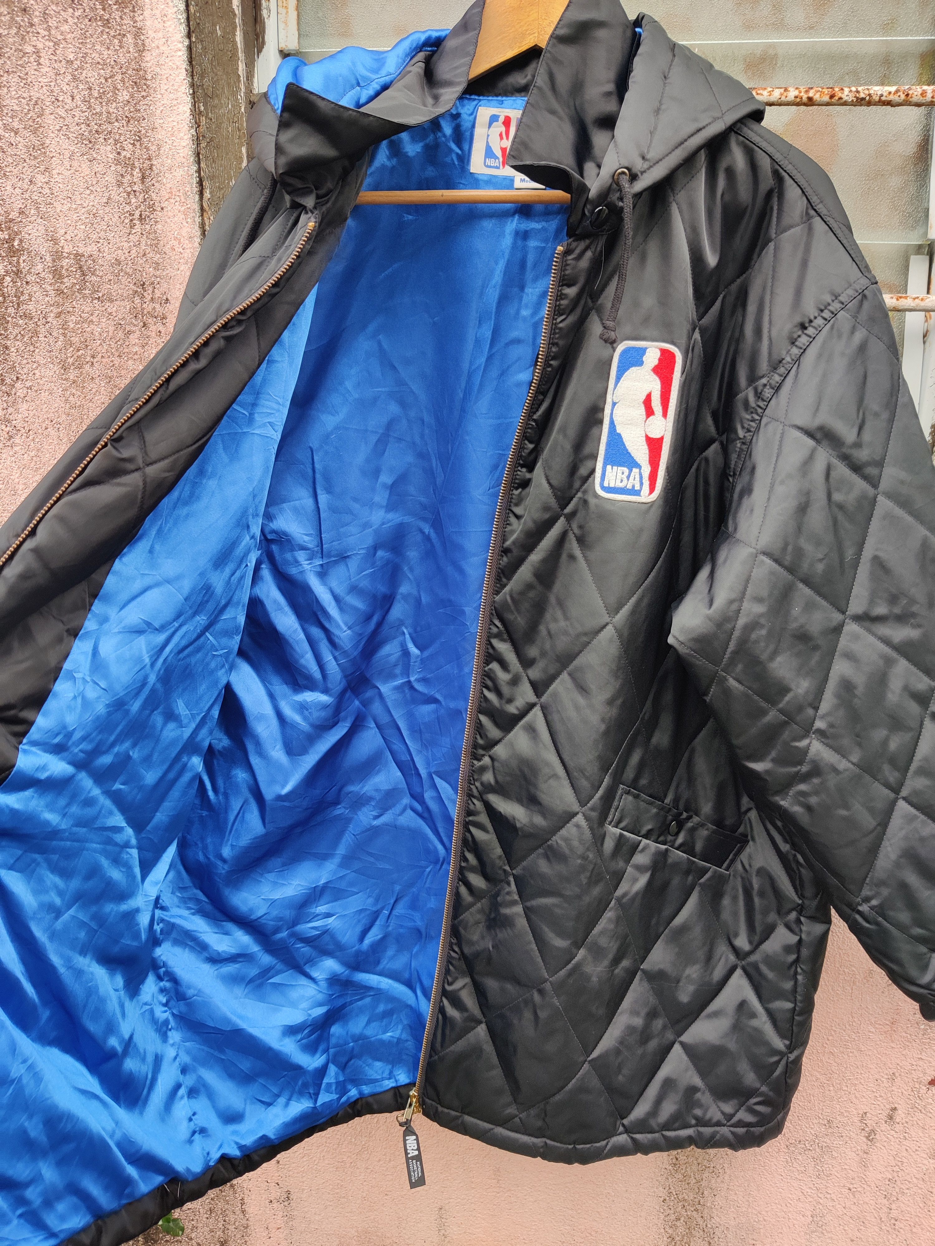 Japanese Brand Vintage Rare NBA Embroided Big Logo Winter Quilted Jacket Size US M / EU 48-50 / 2 - 6 Thumbnail