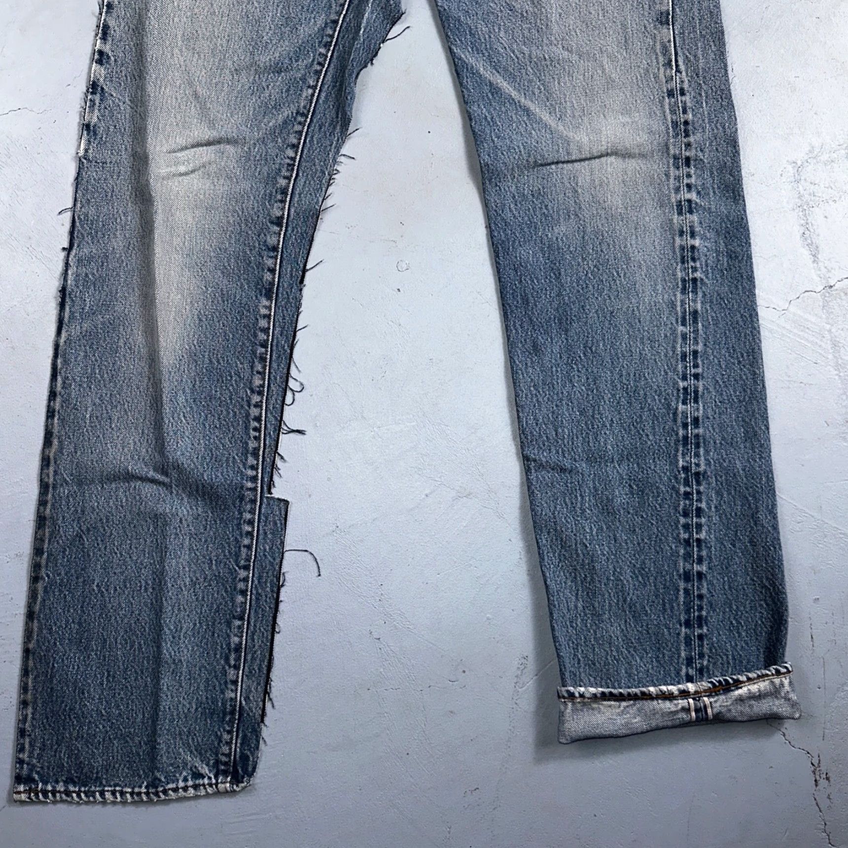 VINTAGE Levi's 501 Jeans Straight Denim Blue 33x40 80s USA XX