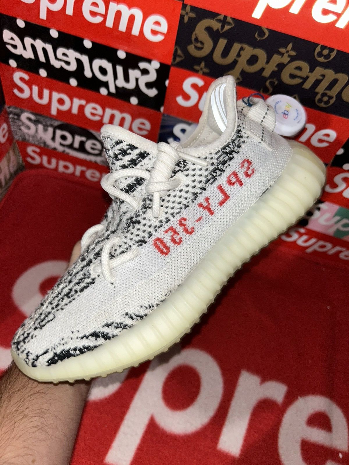 Adidas adidas Yeezy Boost 350 V2 Zebra CP9654 size 4 Size US 5 / EU 37 - 6 Thumbnail