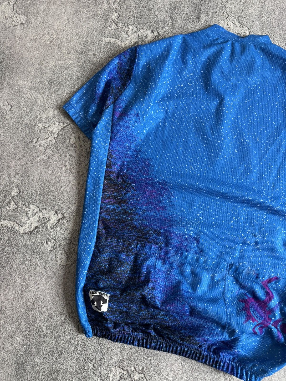 Descente × Vintage Descente L all printed vintage cycling jersey tee T-shirt Size US L / EU 52-54 / 3 - 12 Thumbnail
