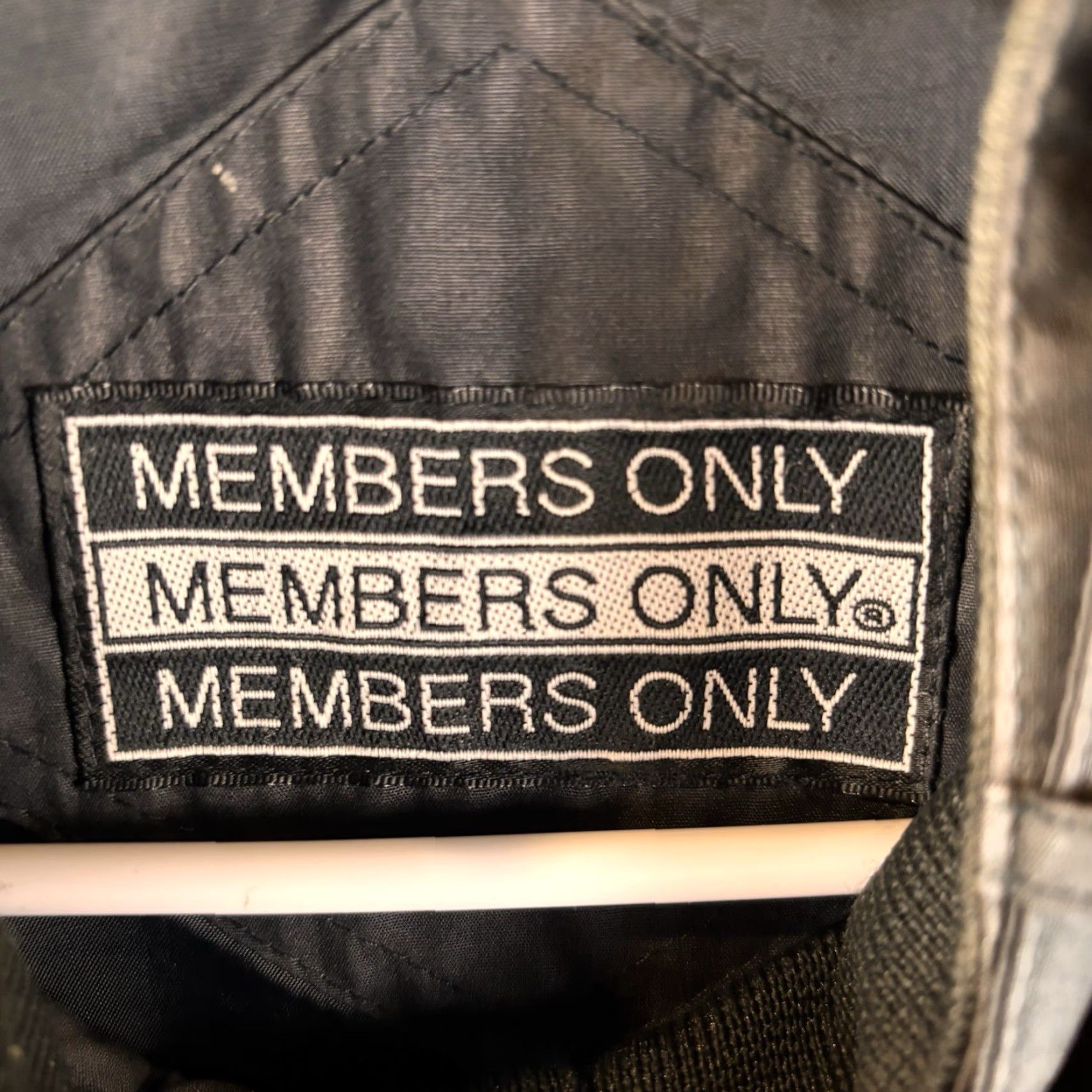Members Only VINTAGE Members Only Bomber Jacket L Black Racer Coat Zip Snap Button Full Zip Logo 90s Mens Size US L / EU 52-54 / 3 - 3 Thumbnail