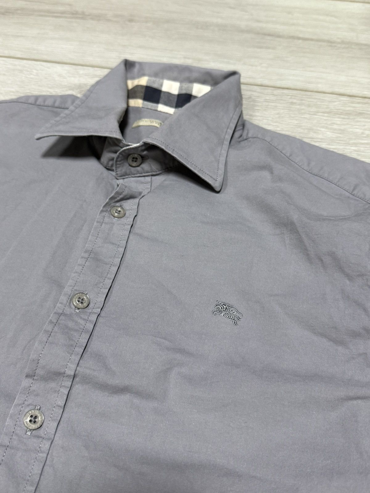 Burberry Burberry nova check shirt buttons Size US L / EU 52-54 / 3 - 5 Thumbnail