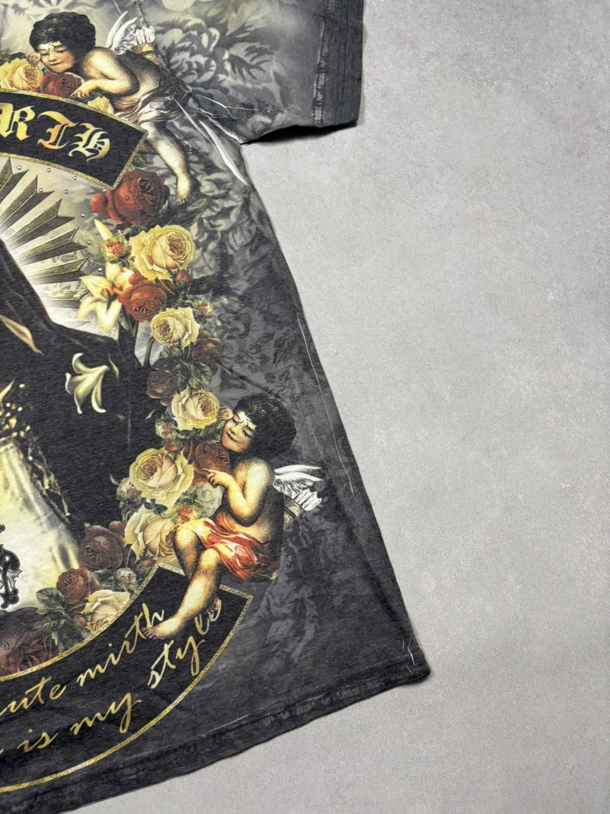 Japanese Brand Minute Mirth Street Gang Virgin Gun All Over Print Art Tee L Size US L / EU 52-54 / 3 - 5 Thumbnail