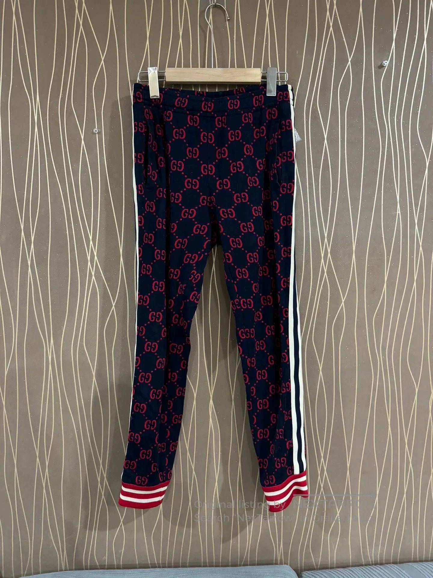 Gucci Gucci Monogram Print Sweatpants S. Size US 26 / EU 42 - 2 Thumbnail