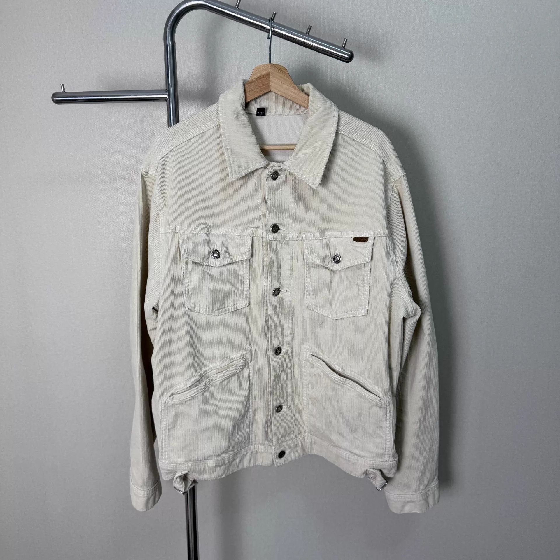 Tom Ford TOM FORD White Corduroy Jacket XL Lightly Worn Size US XL / EU 56 / 4 - 1 Thumbnail