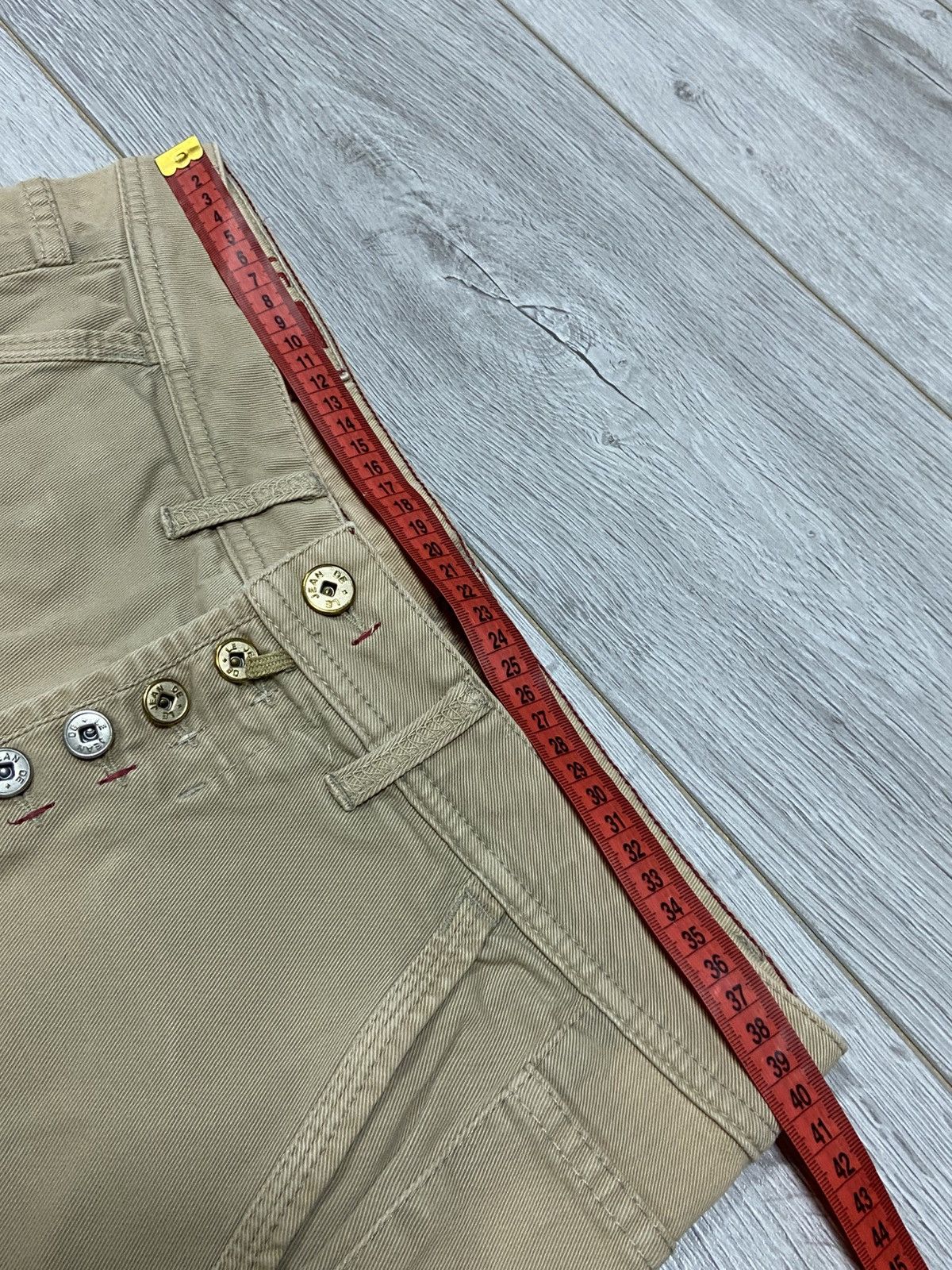 Marithe + Francois Girbaud Marithe Francois Girbaud short next boyfriend buttons pants Size 29" - 14 Thumbnail