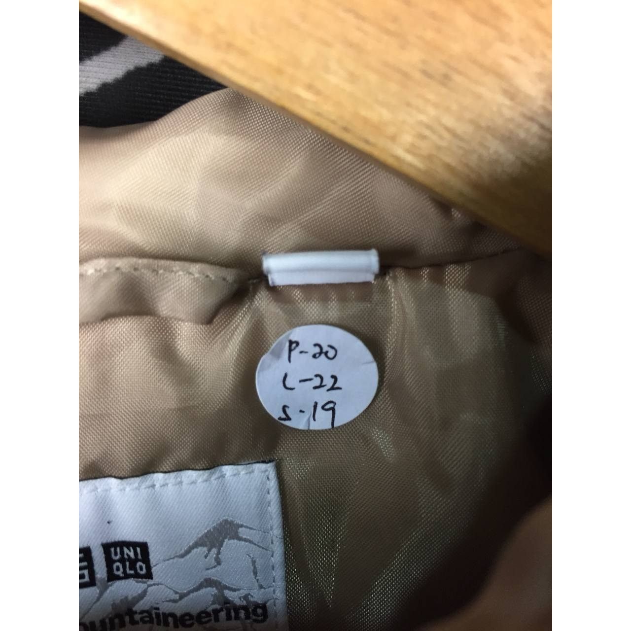 Uniqlo × White Mountaineering Uniqlo White Mountaineering Padded Parka Size 150 Size US S / EU 44-46 / 1 - 16 Thumbnail