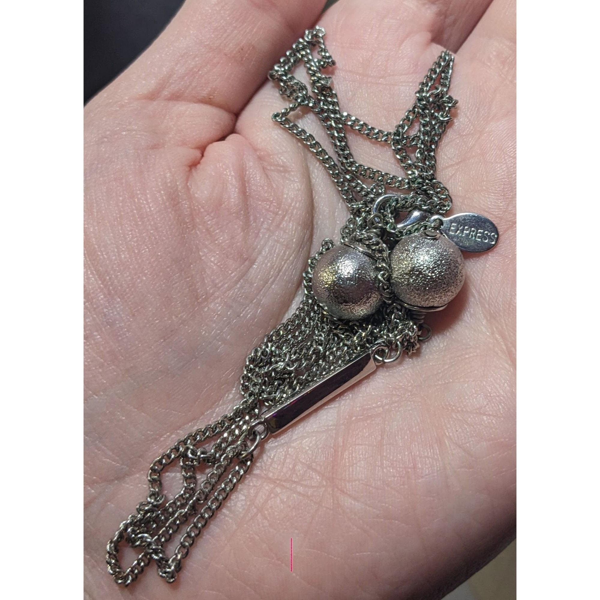 Express Express Y2K Silver Tone Metallic Ball Drop Necklace Size ONE SIZE - 8 Thumbnail