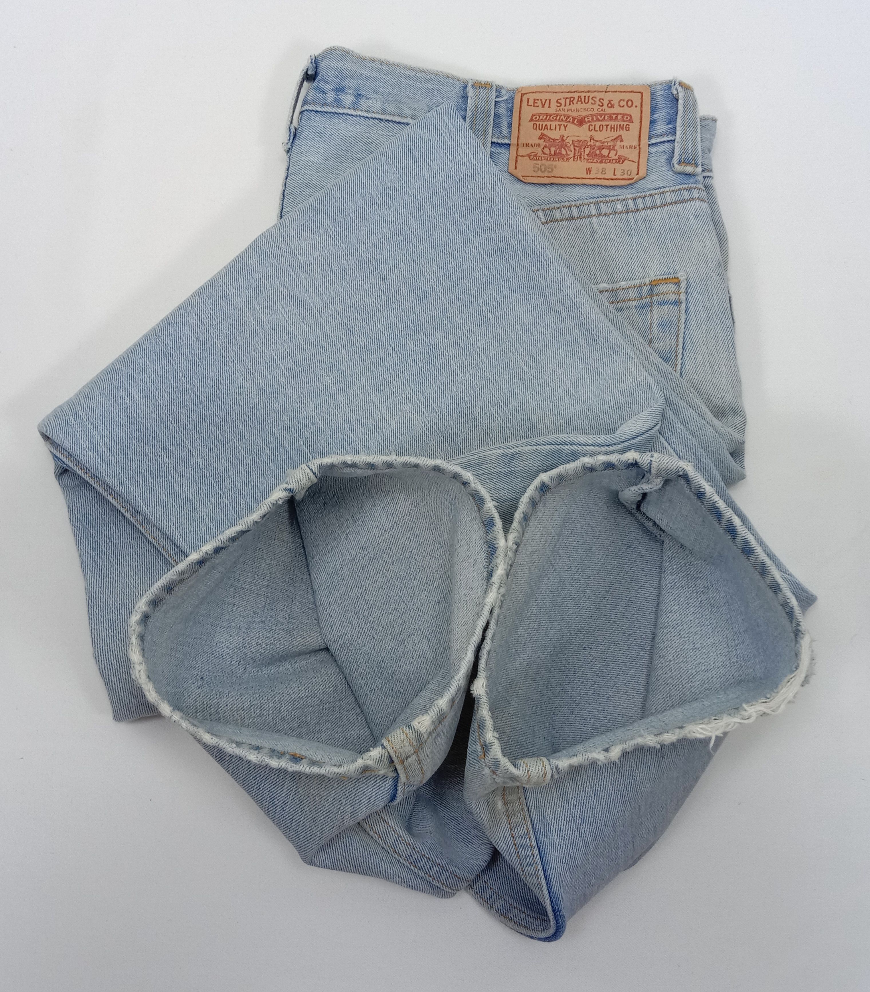 Levi's Vintage Levi's 505 Light Wash Jeans Regular Fit Denim Size US 38 / EU 54 - 15 Thumbnail
