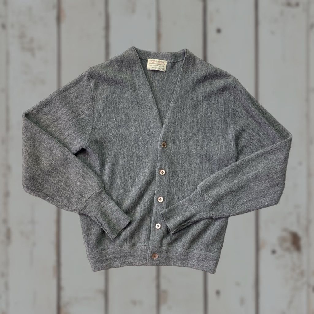 Vintage VINTAGE Lord Jeff Cardigan Sweater M Grey Acrylic Knit V-Neck Long Sleeve Men US Made Regular Size US M / EU 48-50 / 2 - 1 Thumbnail