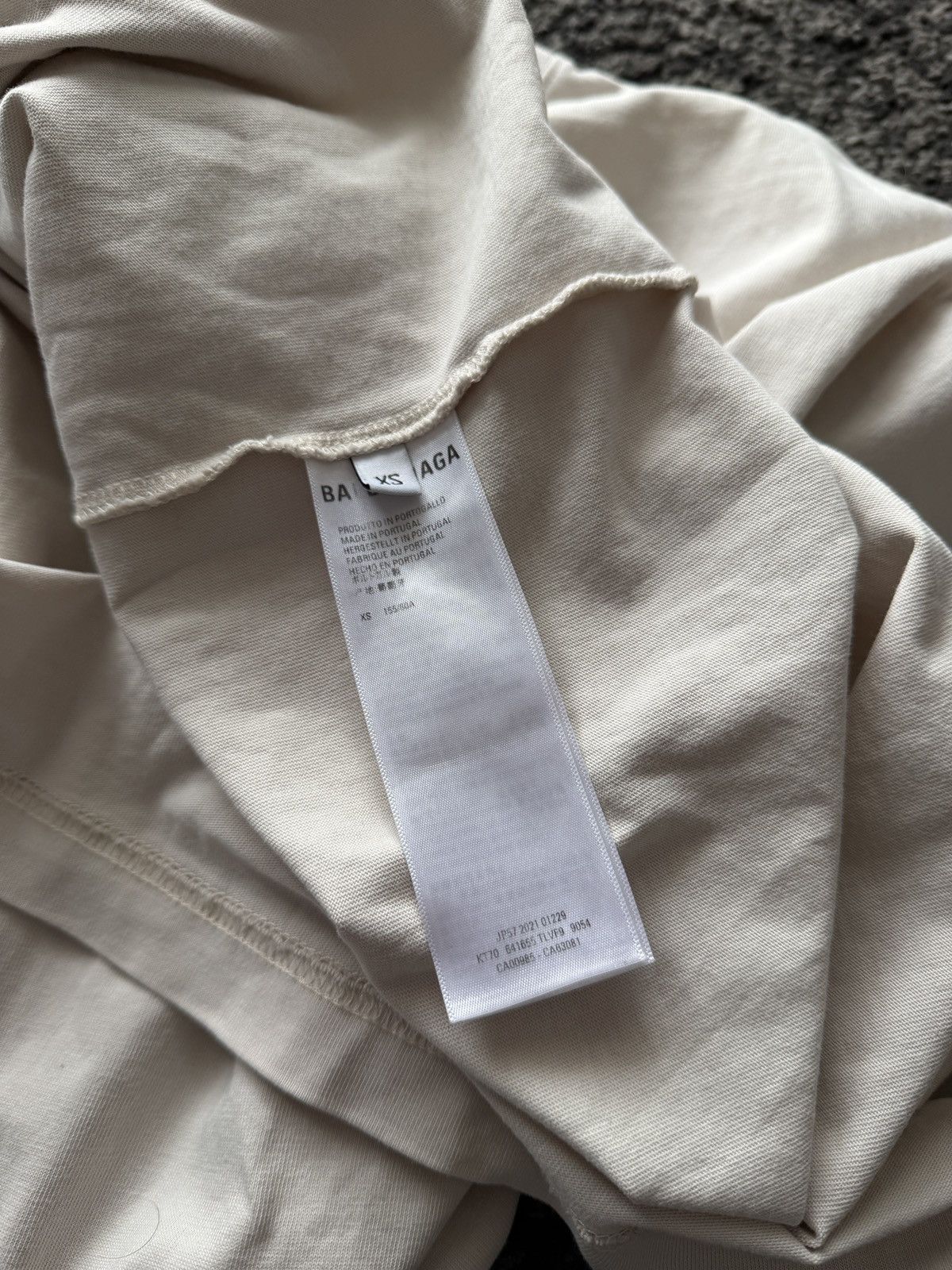Balenciaga Balenciaga Unity Logo Tshirt Size US XS / EU 42 / 0 - 4 Thumbnail