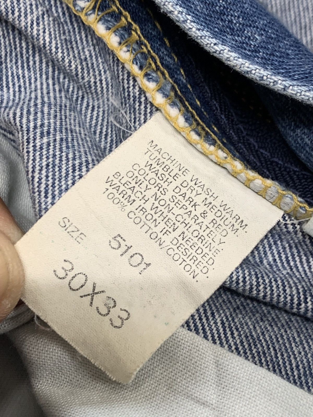 Lee DISTRESSED LEE RIDER LEF HAND SELVEDGE. Size US 30 / EU 46 - 7 Thumbnail