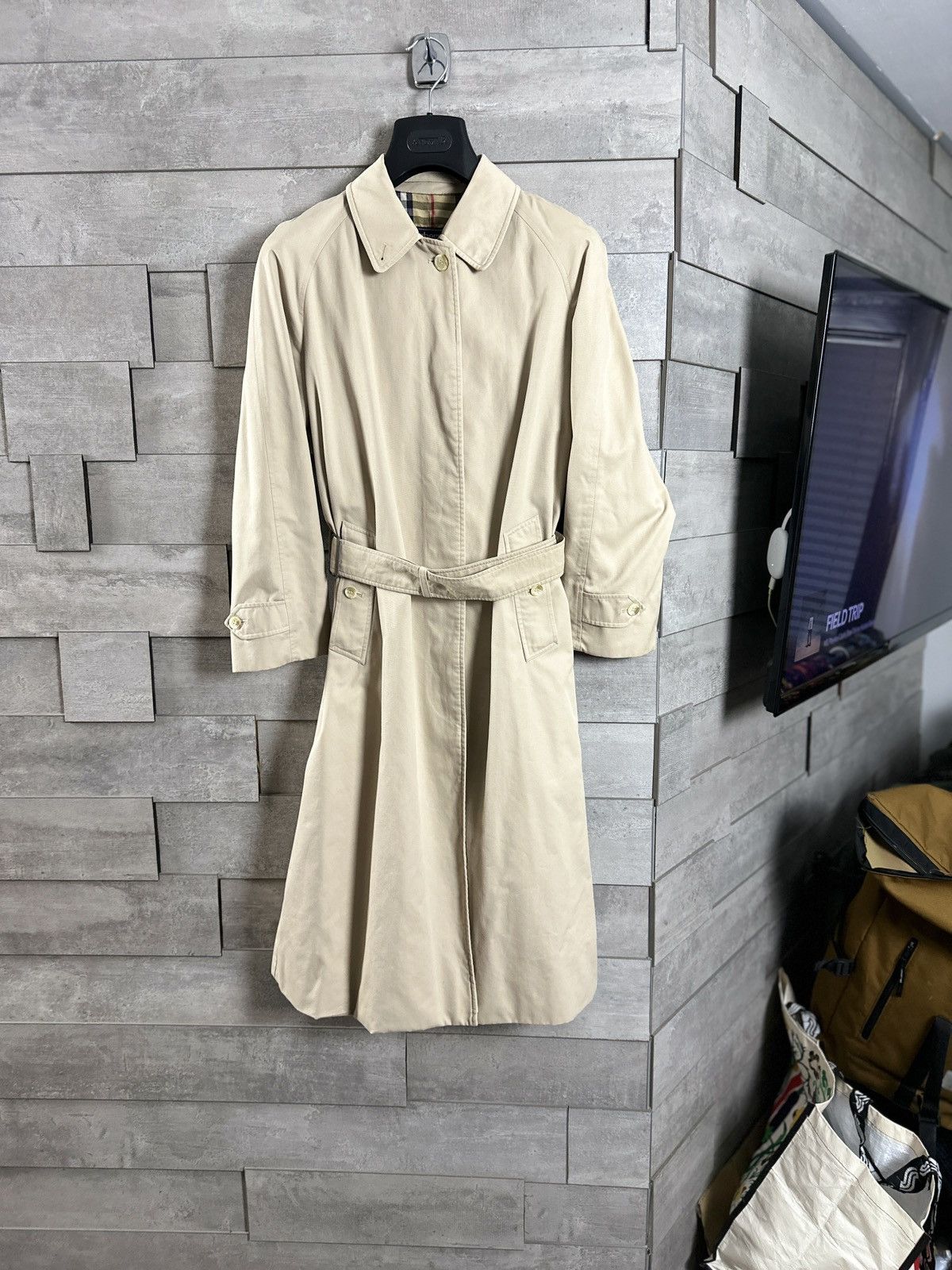 Burberry × Designer Burberry Old Money Trench Coat Size M / US 6-8 / IT 42-44 - 1 Thumbnail