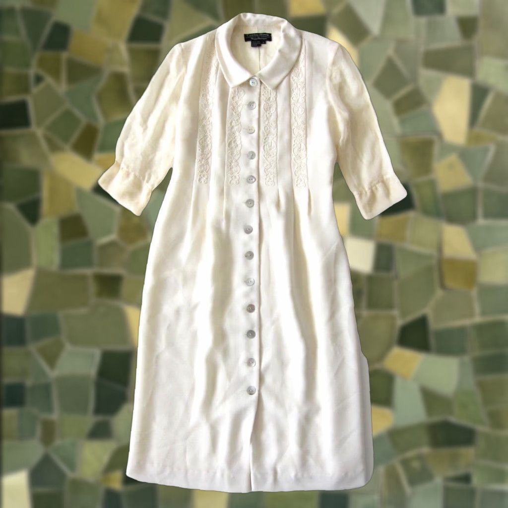 Vintage VINTAGE Cynthia Howie Maggy Boutique Shirt Dress 4/S Ivory Lace Embroidered Button Down Midi Shirt Dress Womens Size S / US 4 / IT 40 - 1 Thumbnail