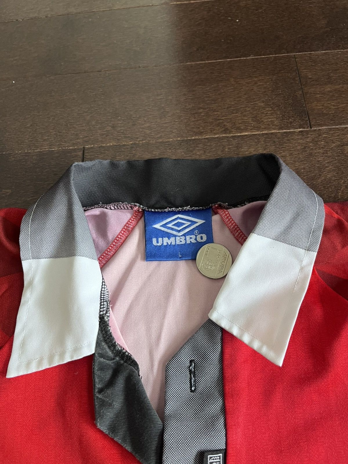 Umbro Vintage Manchester United 1996-1998 Umbro Football Kit Sz L Size US L / EU 52-54 / 3 - 5 Thumbnail