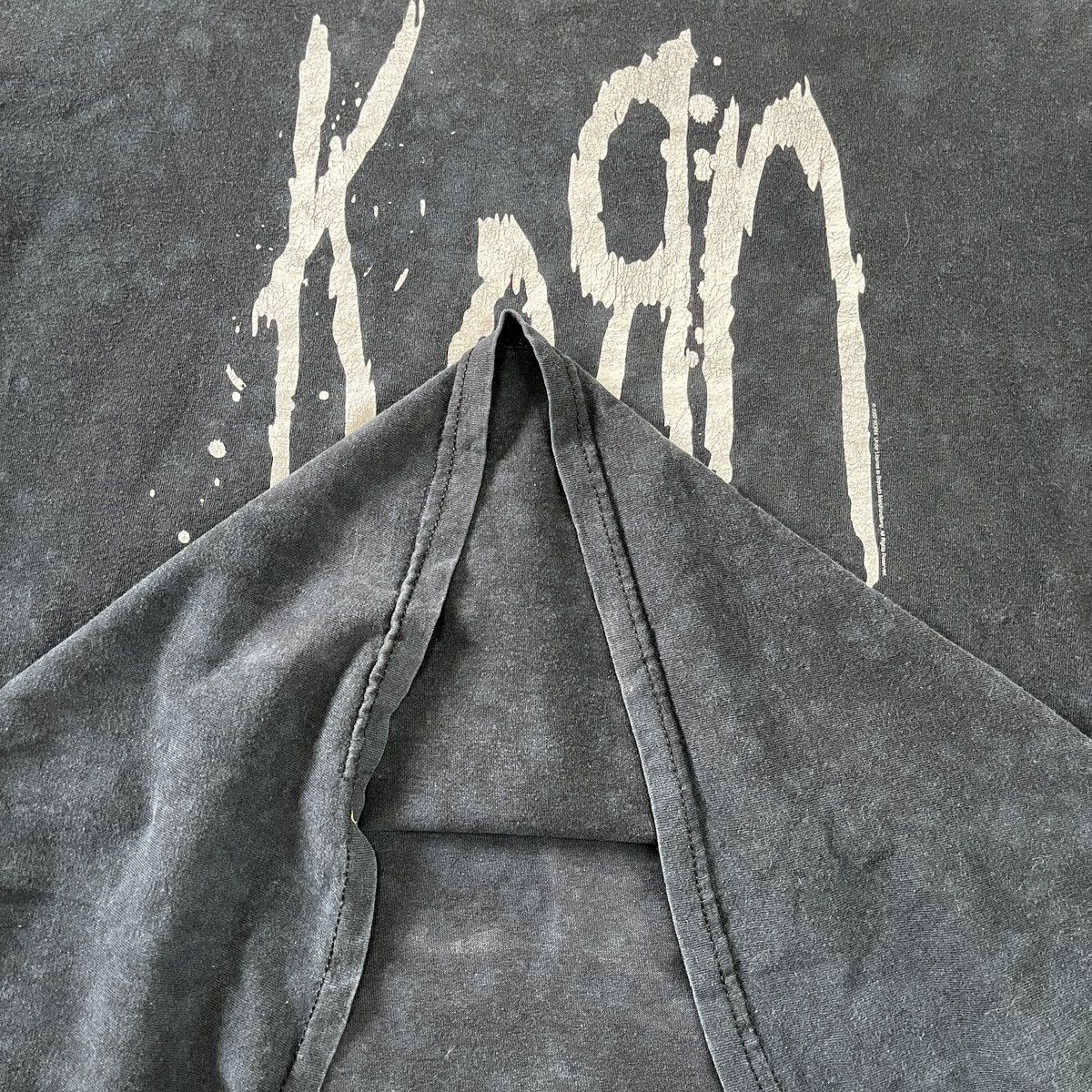 Band Tees × Vintage Vintage Y2K KORN Bitch We Got Problem TShirt Size US XL / EU 56 / 4 - 16 Thumbnail