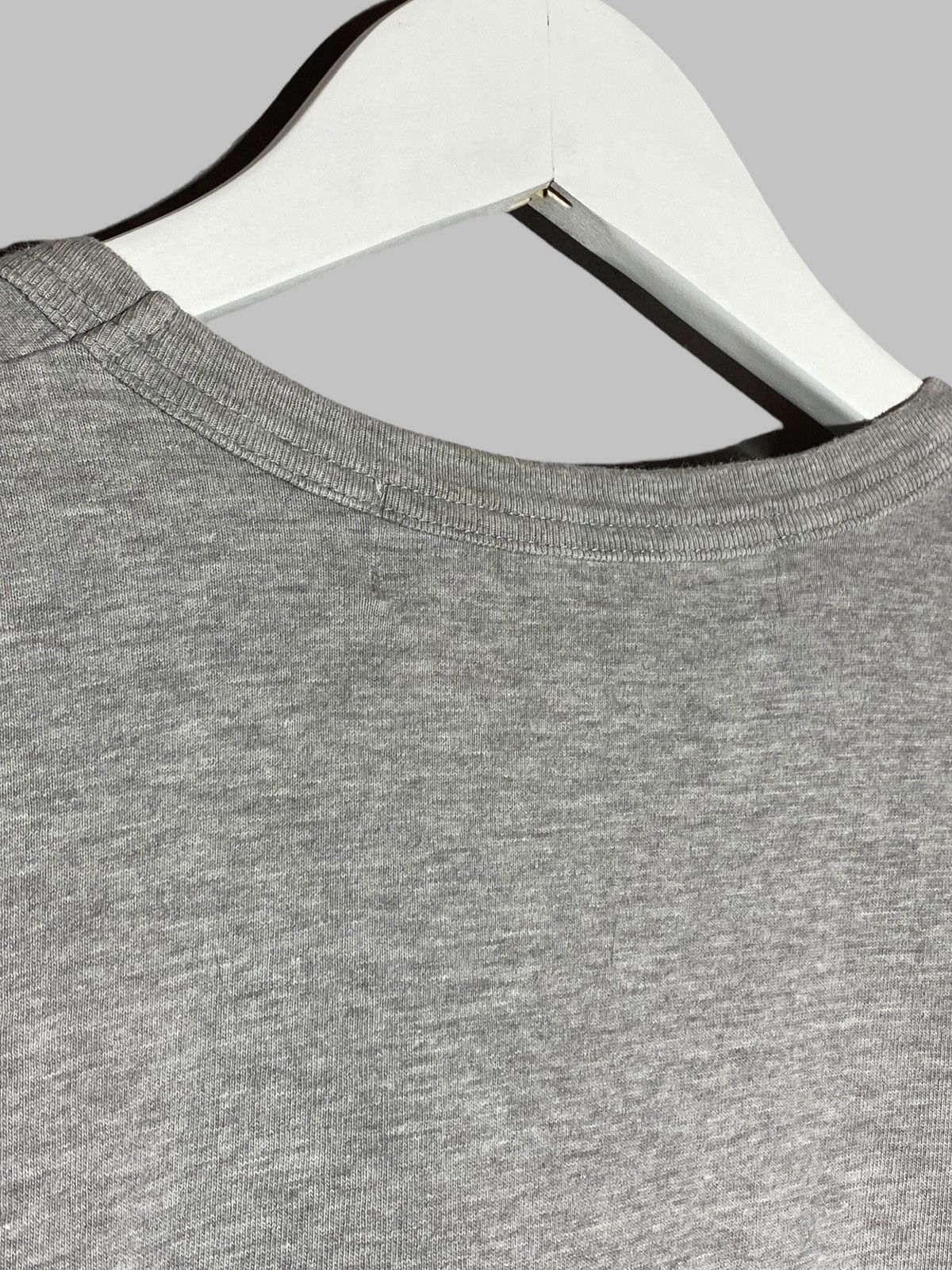 Comme des Garcons COMME DES GARÇONS PLAY Gray Heart Patch T-Shirt Size US S / EU 44-46 / 1 - 8 Thumbnail