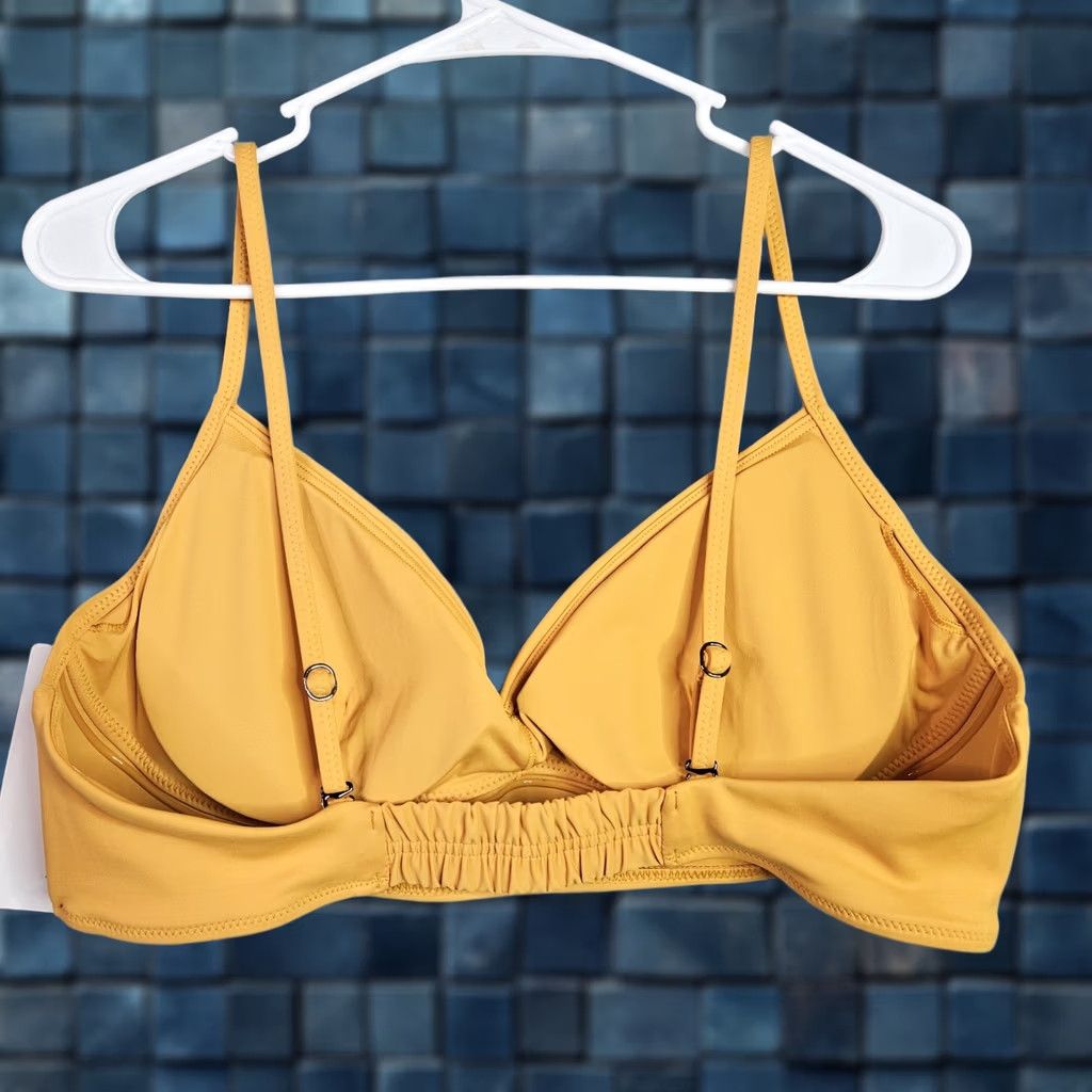 Athleta Athleta Bikini Top Women’s XL NEW Yellow Nylon Polyester Spandex Adjustable Straps Solid Sport Swim Size XL / US 12-14 / IT 48-50 - 1 Thumbnail