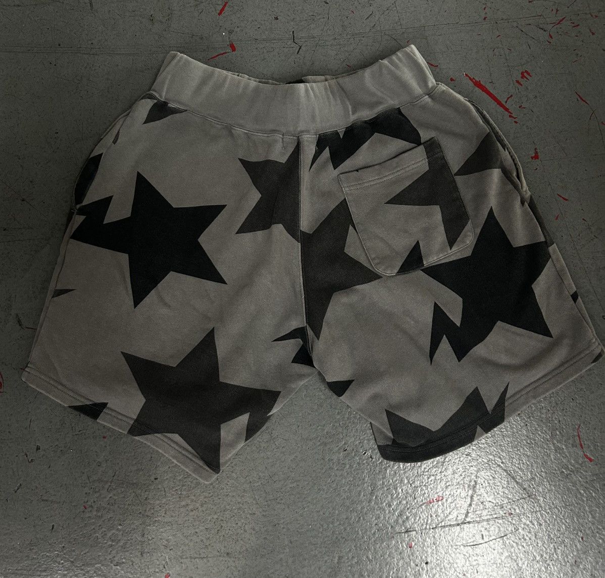 Bape BAPE Sta Pattern Wide Fit Sweat Shorts Size S Size US 29 - 5 Thumbnail