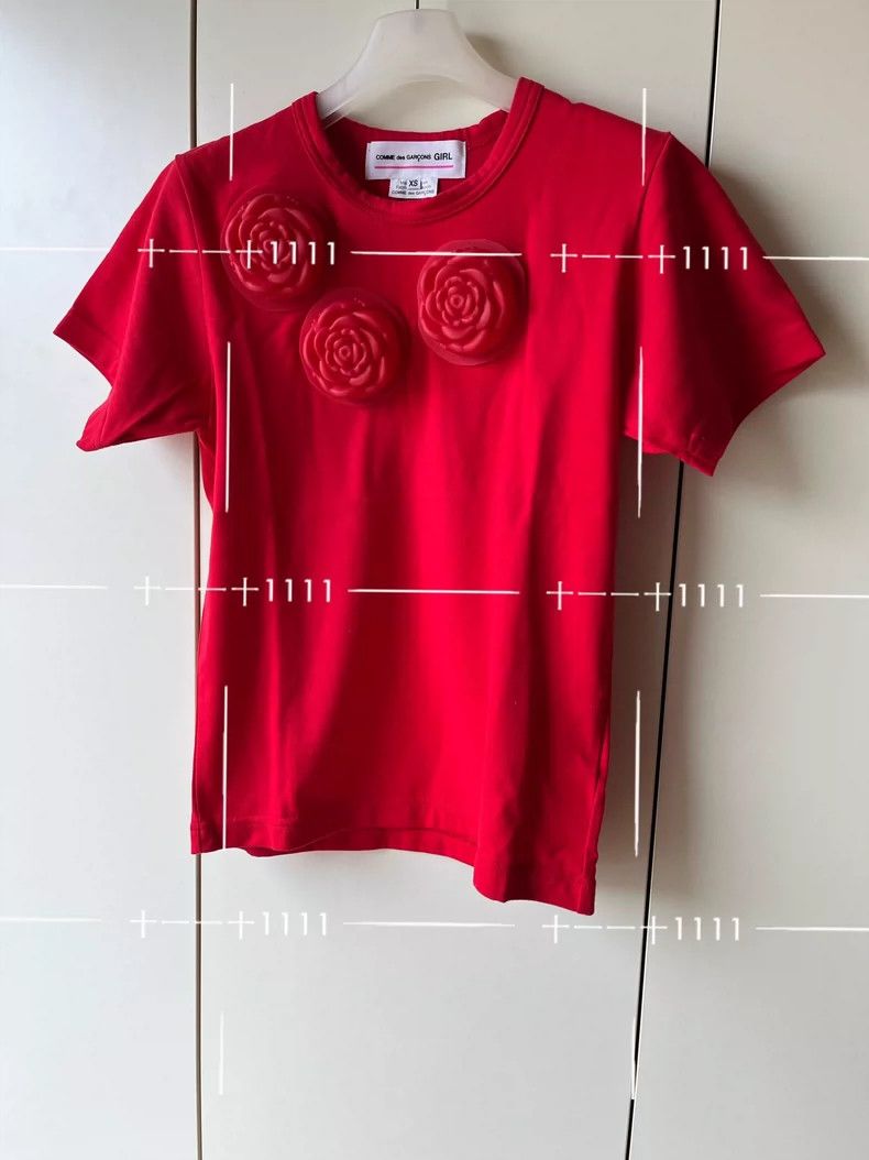 Comme des Garcons Comme Des Garcons Rose Flower Short Sleeve T-Shirt Size XS / US 0-2 / IT 36-38 - 5 Thumbnail