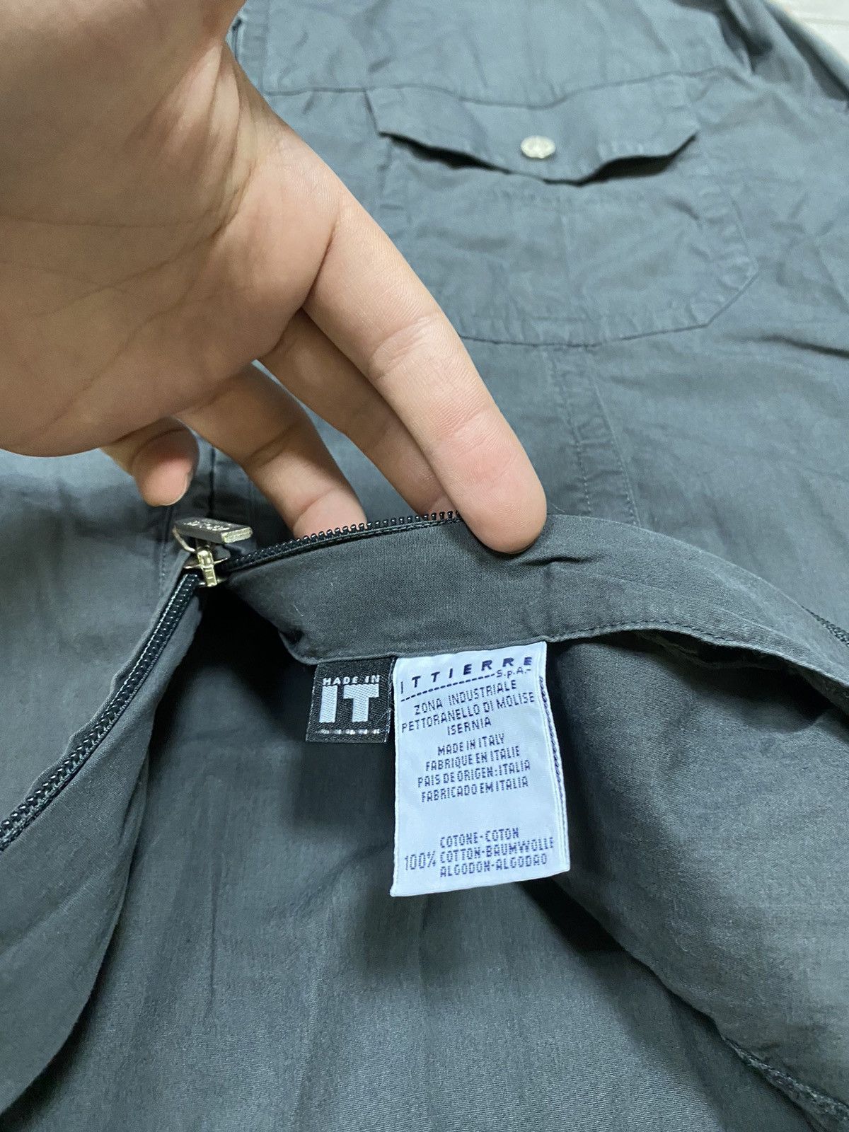 Versace Jeans Couture Versace Italy vintage zip shirt overshot pockets Size US L / EU 52-54 / 3 - 6 Thumbnail