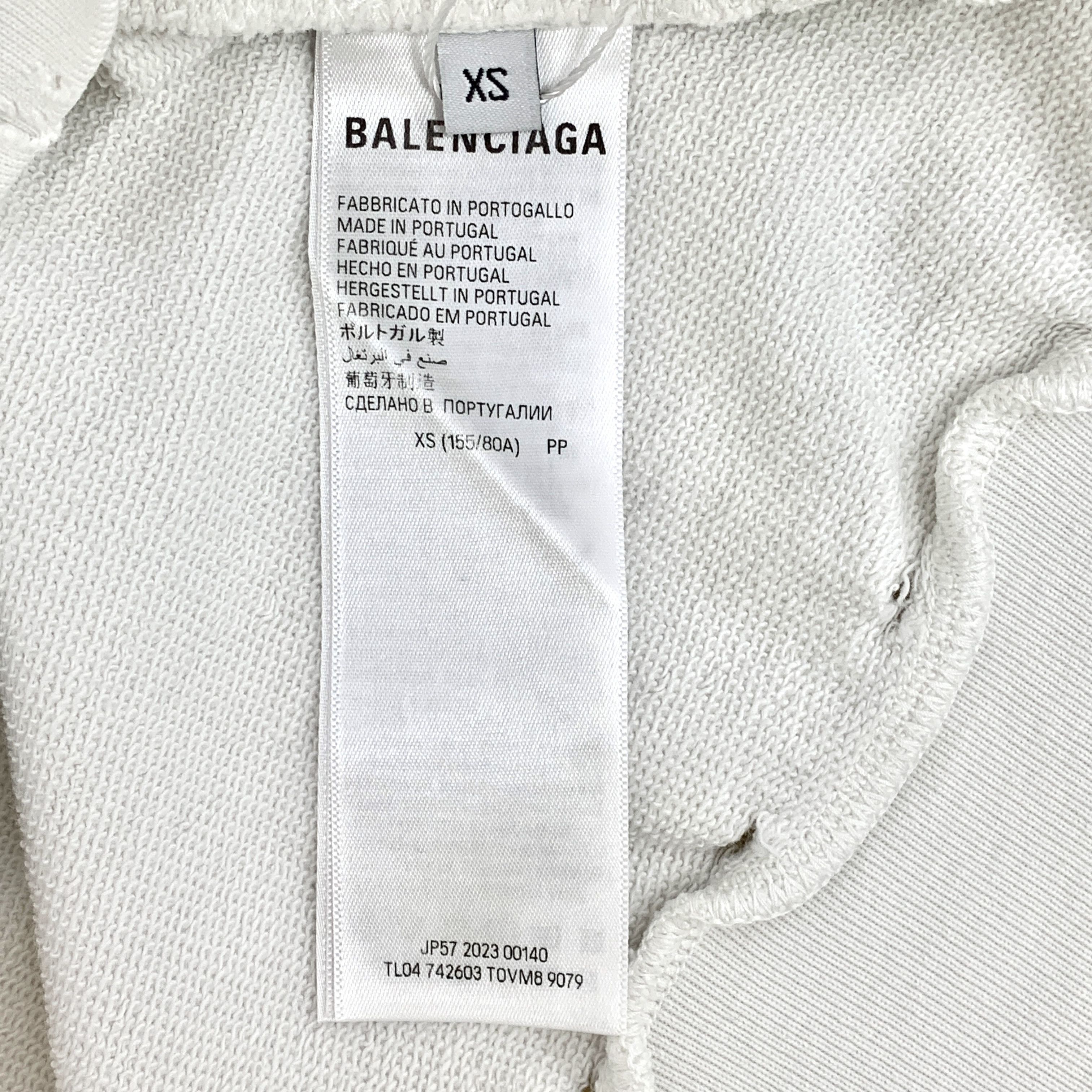 Balenciaga Balenciaga Distressed Hoodie White (XS) Size US XS / EU 42 / 0 - 7 Thumbnail