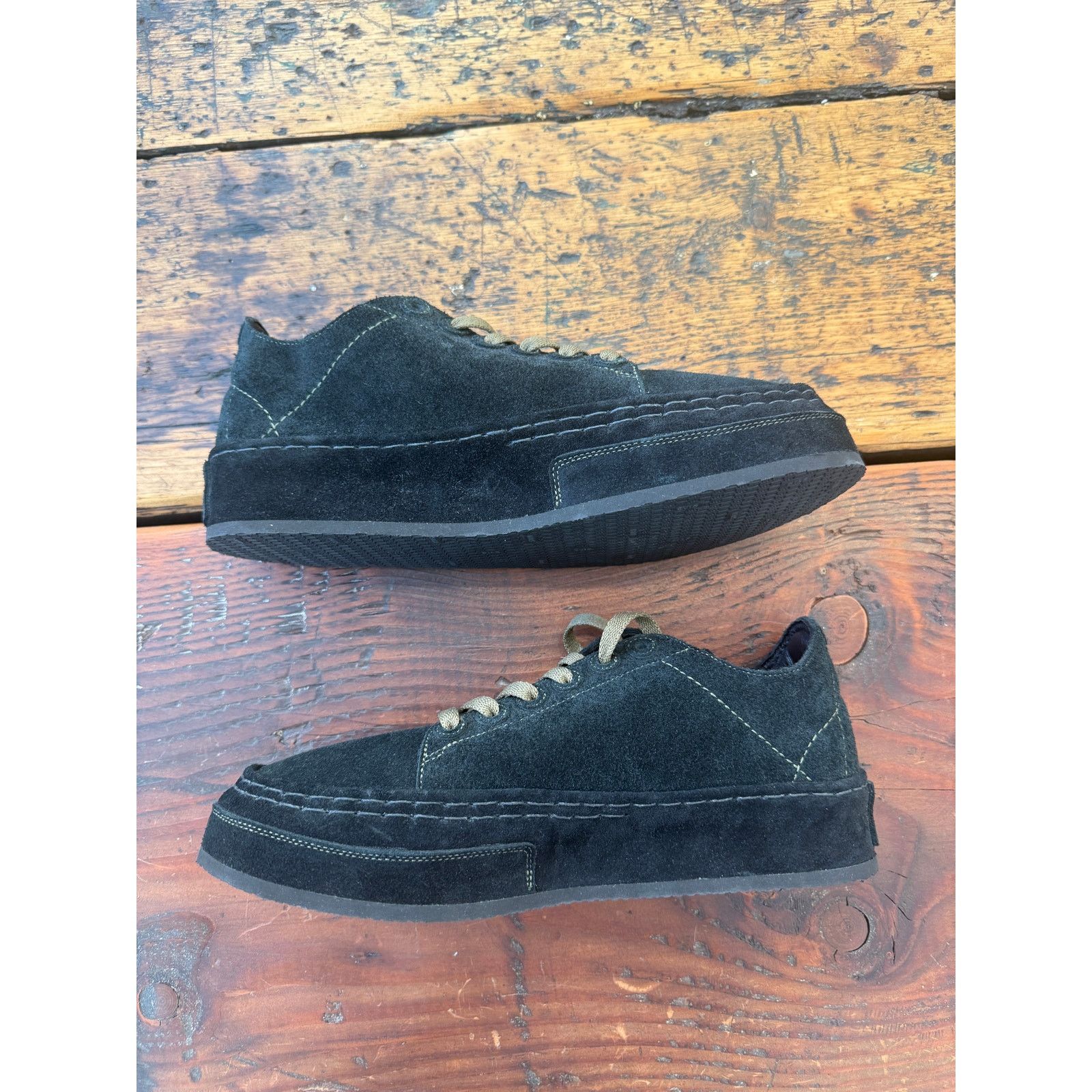 Eric Payne Eric Payne Lace to Toe Full Suede Black/Olive Sneakers Size US 10 / EU 43 - 5 Thumbnail