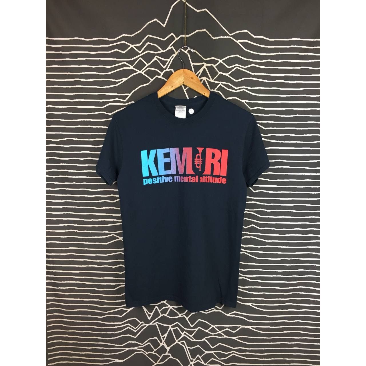 Band Tees × Japanese Brand × Vintage Kemuri Japanese Ska Punk Band Positive Mental Attitude Tee Size US S / EU 44-46 / 1 - 2 Thumbnail