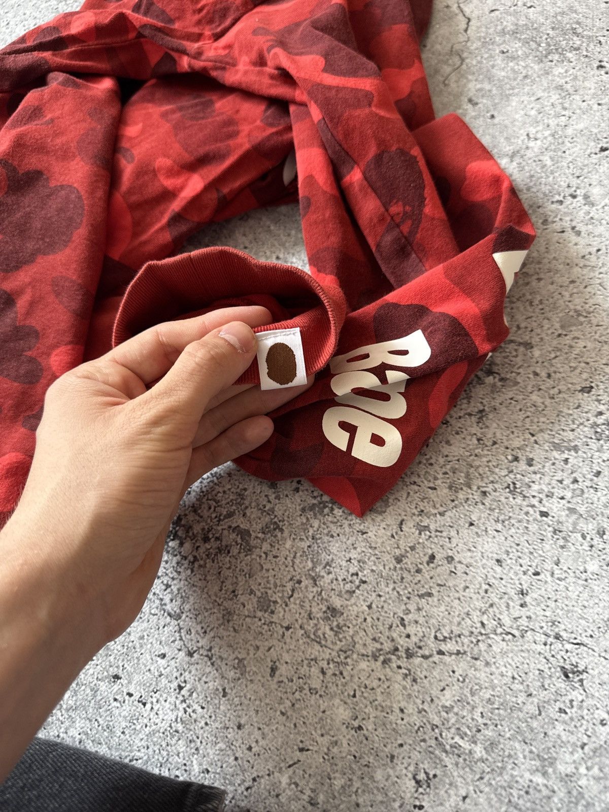 Bape Bape Red Camo Longsleeve Size L Size US L / EU 52-54 / 3 - 11 Thumbnail