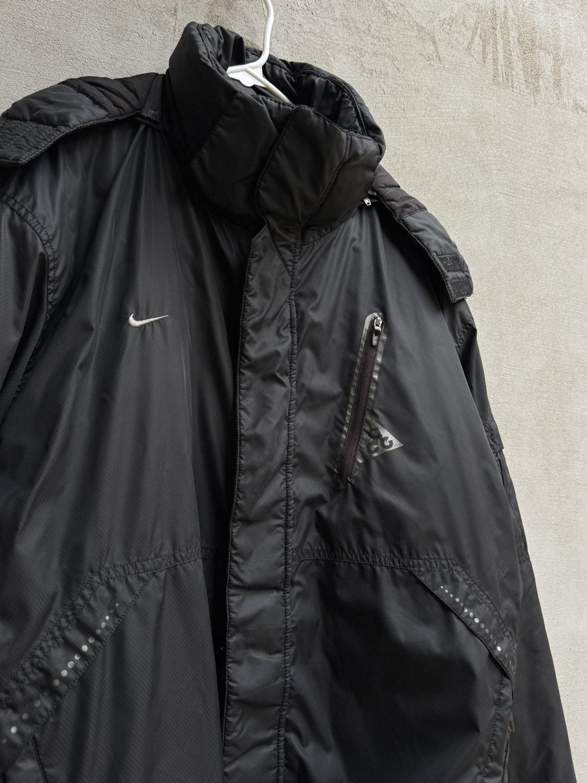 Nike Vintage Nike ACG Puffer Jacket Hooded 00’s Dry Tech Size US XXL / EU 58 / 5 - 4 Thumbnail