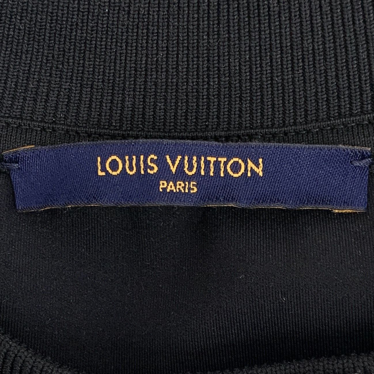 Louis Vuitton Black Short Sleeve T-Shirt with Colorful Geometric Print Size US L / EU 52-54 / 3 - 7 Thumbnail