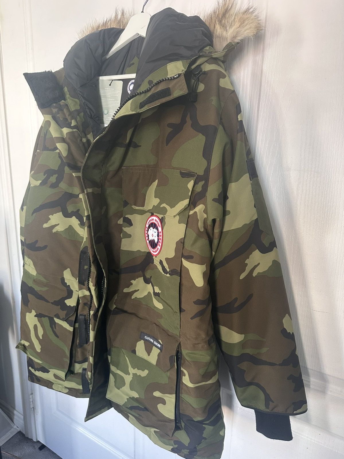 Canada Goose Canada Goose Expedition Parka Camo w/ Removable Fur Hood Size US L / EU 52-54 / 3 - 8 Thumbnail