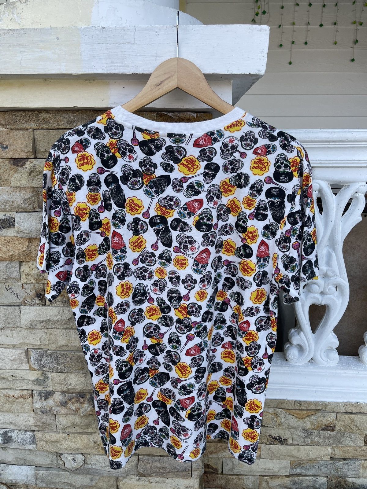 Vintage Last Drop🔥Chupa Chups Skull Lolipops Snack Promo Graphic Tee Size US M / EU 48-50 / 2 - 3 Thumbnail