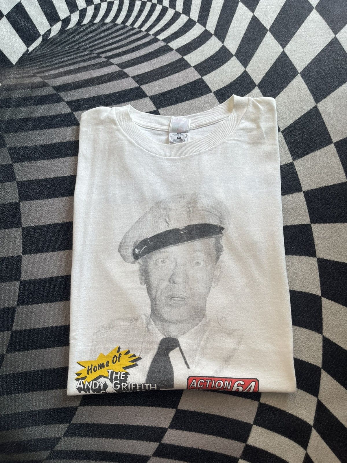 Vintage Vintage 90s The Andy Griffith Show Barney Fife T-Shirt XL Size US XL / EU 56 / 4 - 1 Thumbnail