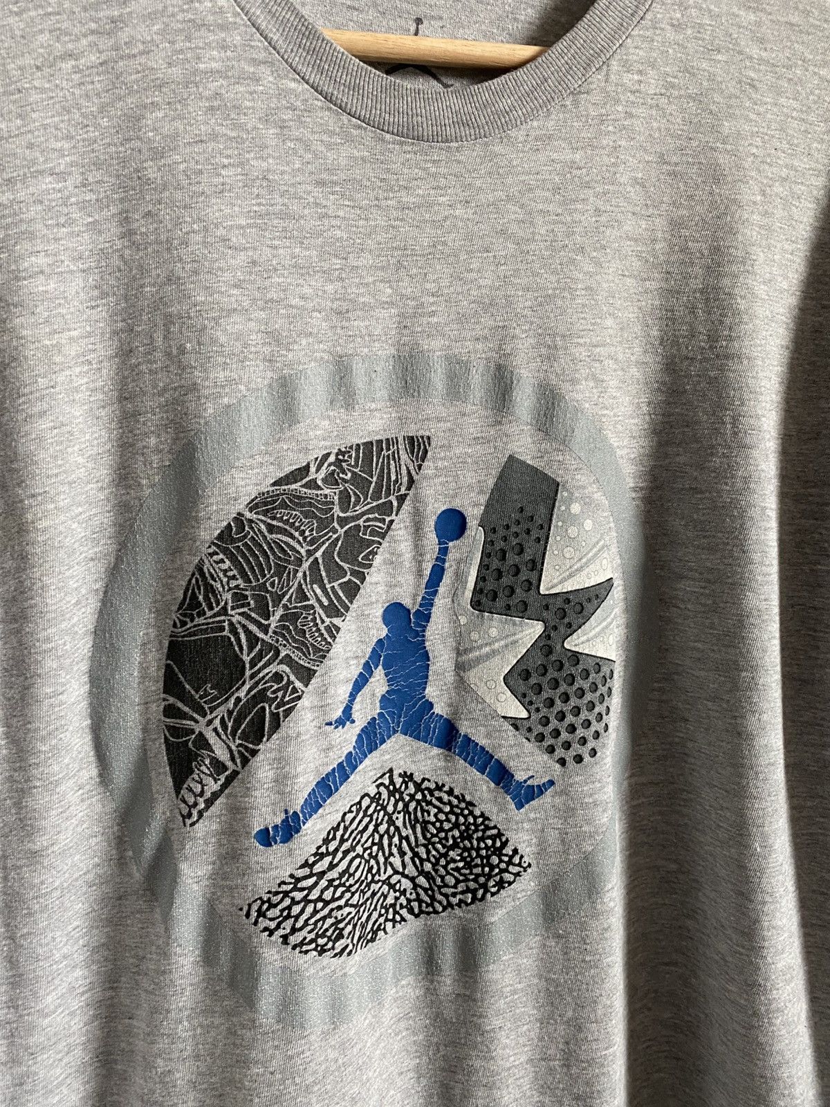 Jordan Brand Jordan Logo Tee Size US L / EU 52-54 / 3 - 4 Thumbnail