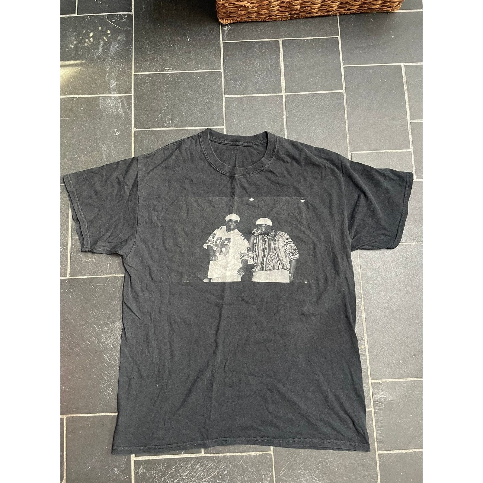 Other Diddy Biggie P Diddy B.I.G Graphic Tee Size Medium Size US M / EU 48-50 / 2 - 1 Thumbnail