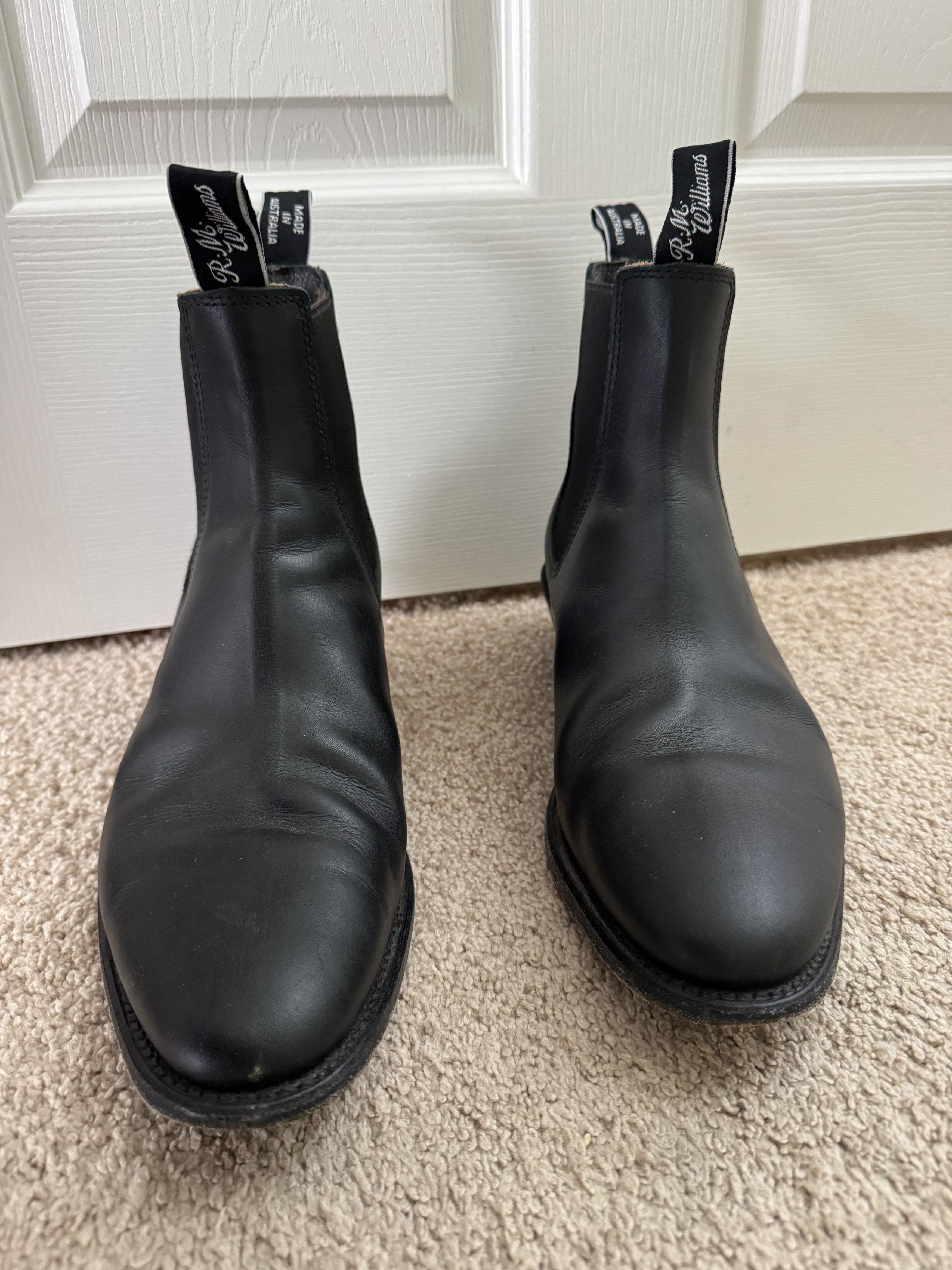 R.M. Williams Yearling Chelsea Boot Size US 11.5 / EU 44-45 - 2 Thumbnail