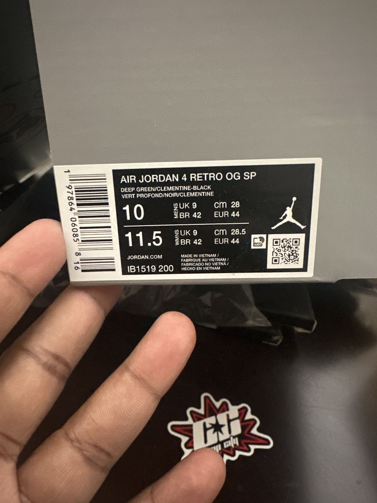 Jordan Brand Undefeated Jordan 4 Size US 10 / EU 43 - 9 Thumbnail