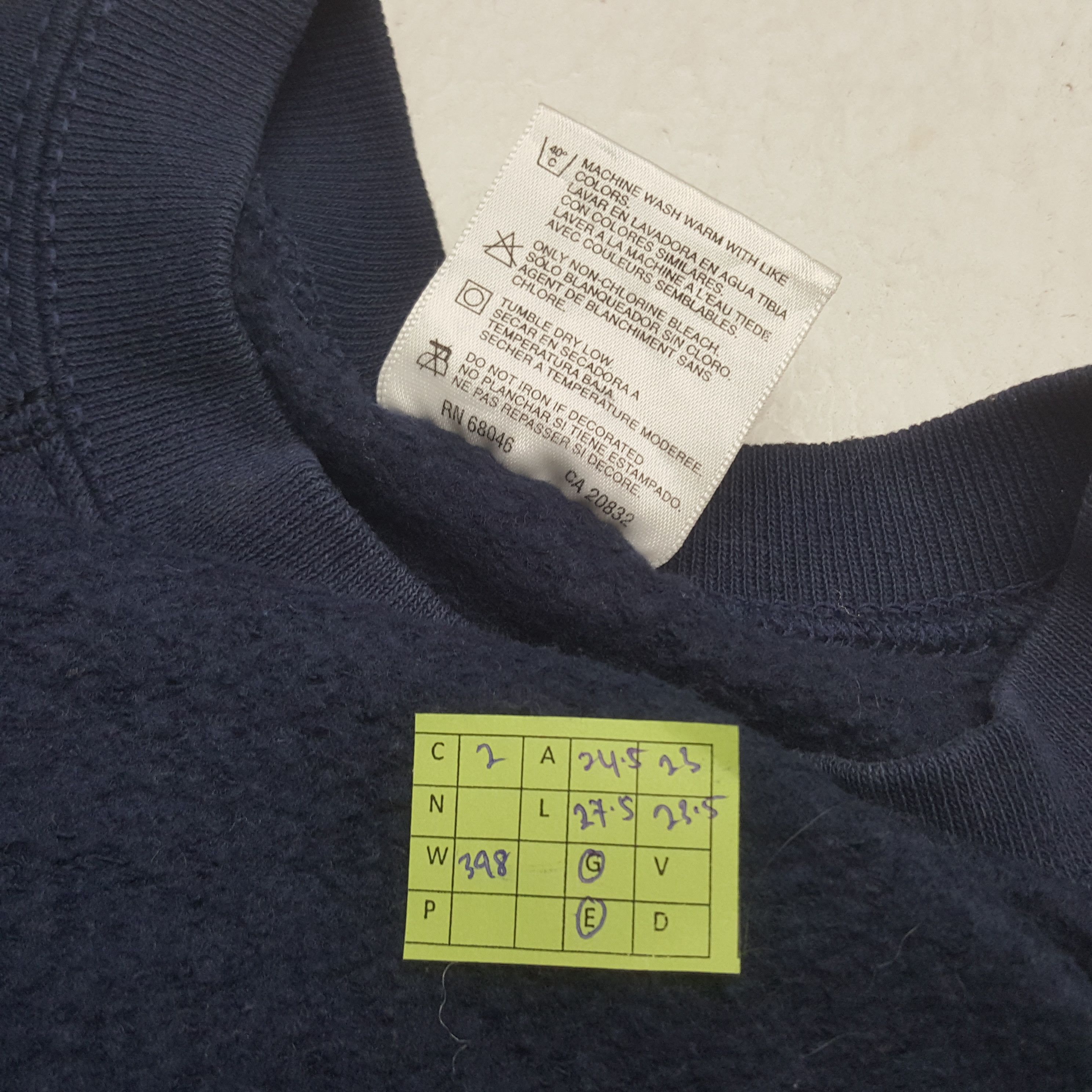 Tultex Vintage Gucci Italian Brand 90's Sweatshirt RR2 Size US L / EU 52-54 / 3 - 7 Thumbnail