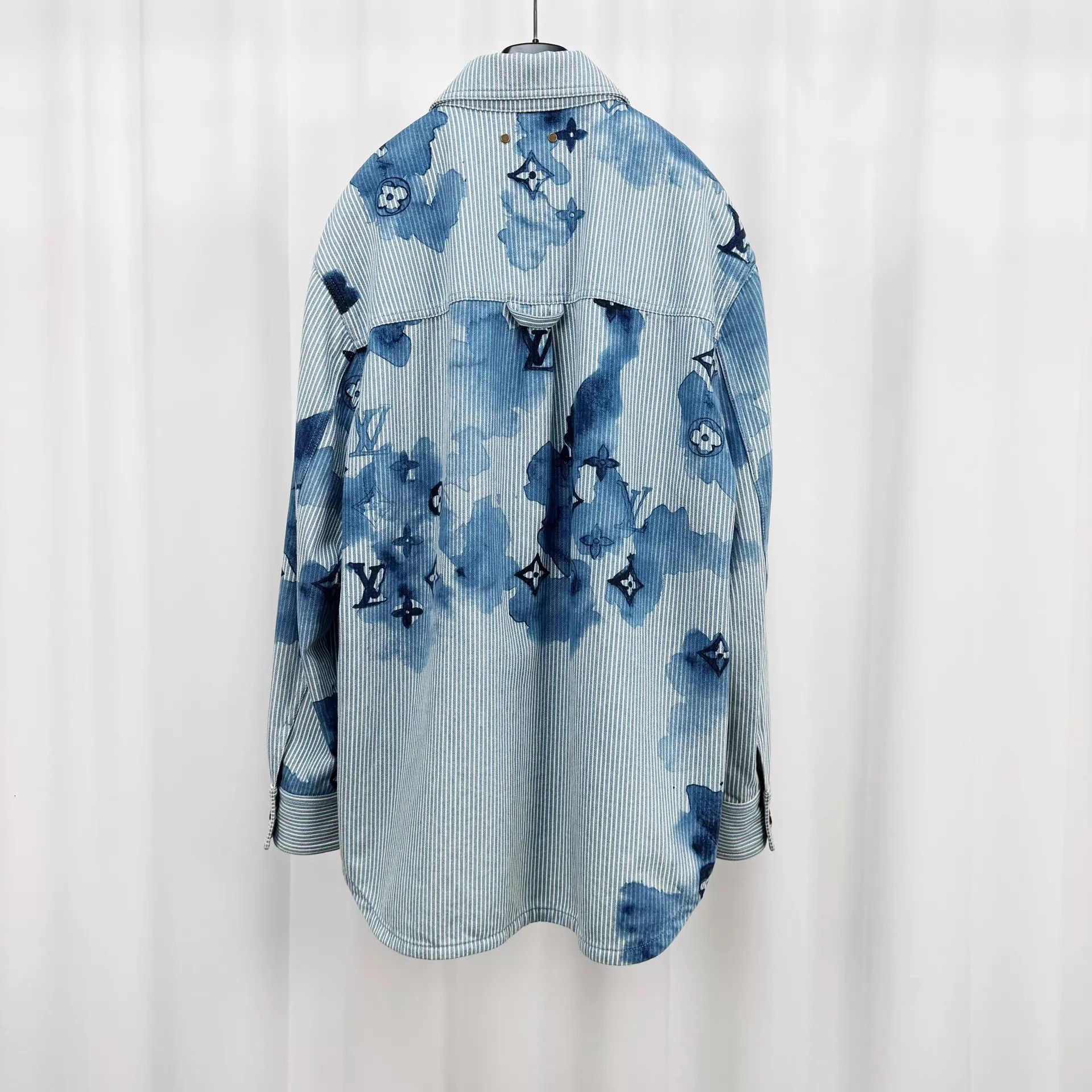 Louis Vuitton LV ink wash monogram denim shirt M Size US M / EU 48-50 / 2 - 2 Thumbnail