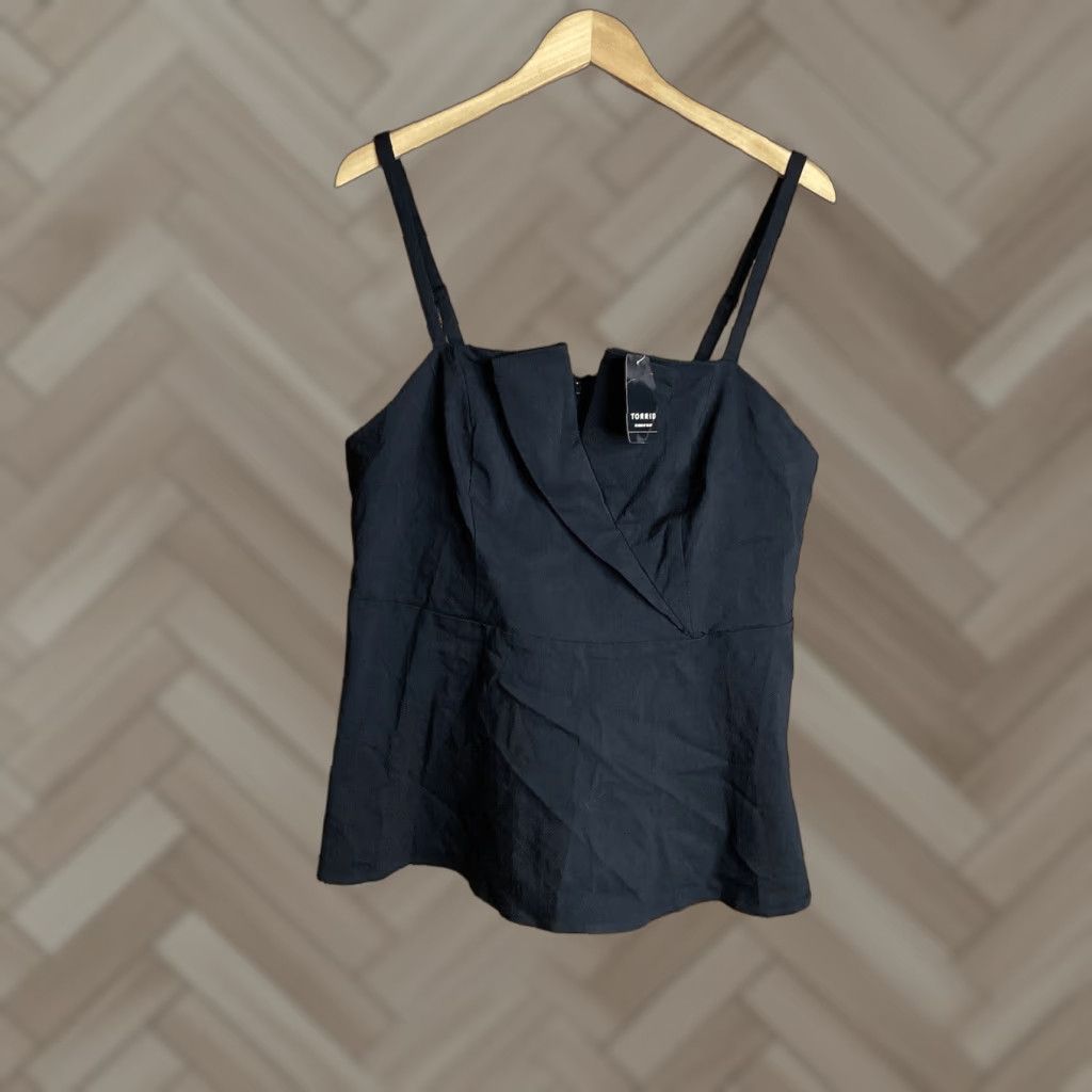 Torrid NWT Torrid Surplice Peplum Top Black Plus Size 0 Blouse Women Color Black 0 Torrid Surplice Peplum Top NWT Plus Size Black Women Shirts Size XS / US 0-2 / IT 36-38 - 1 Thumbnail