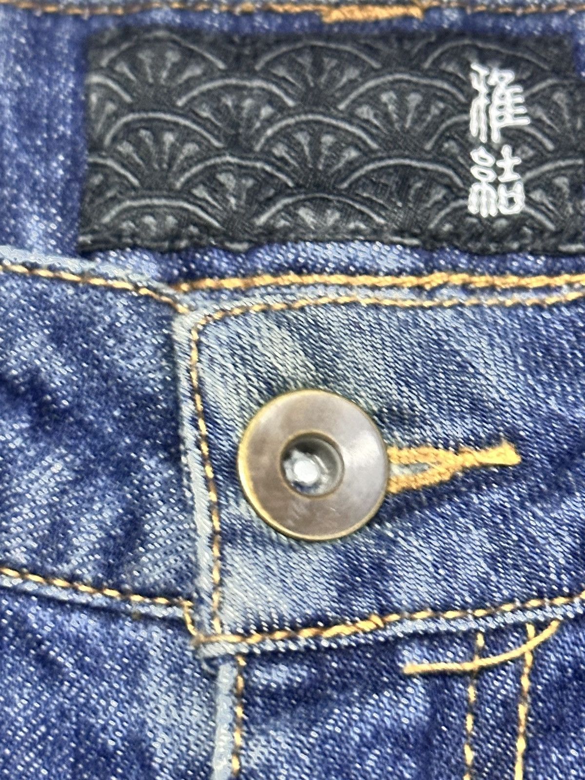 Japanese Brand Japan Straight Jeans With Neat Flower Stich and Faded Wash Size US 31 - 11 Thumbnail