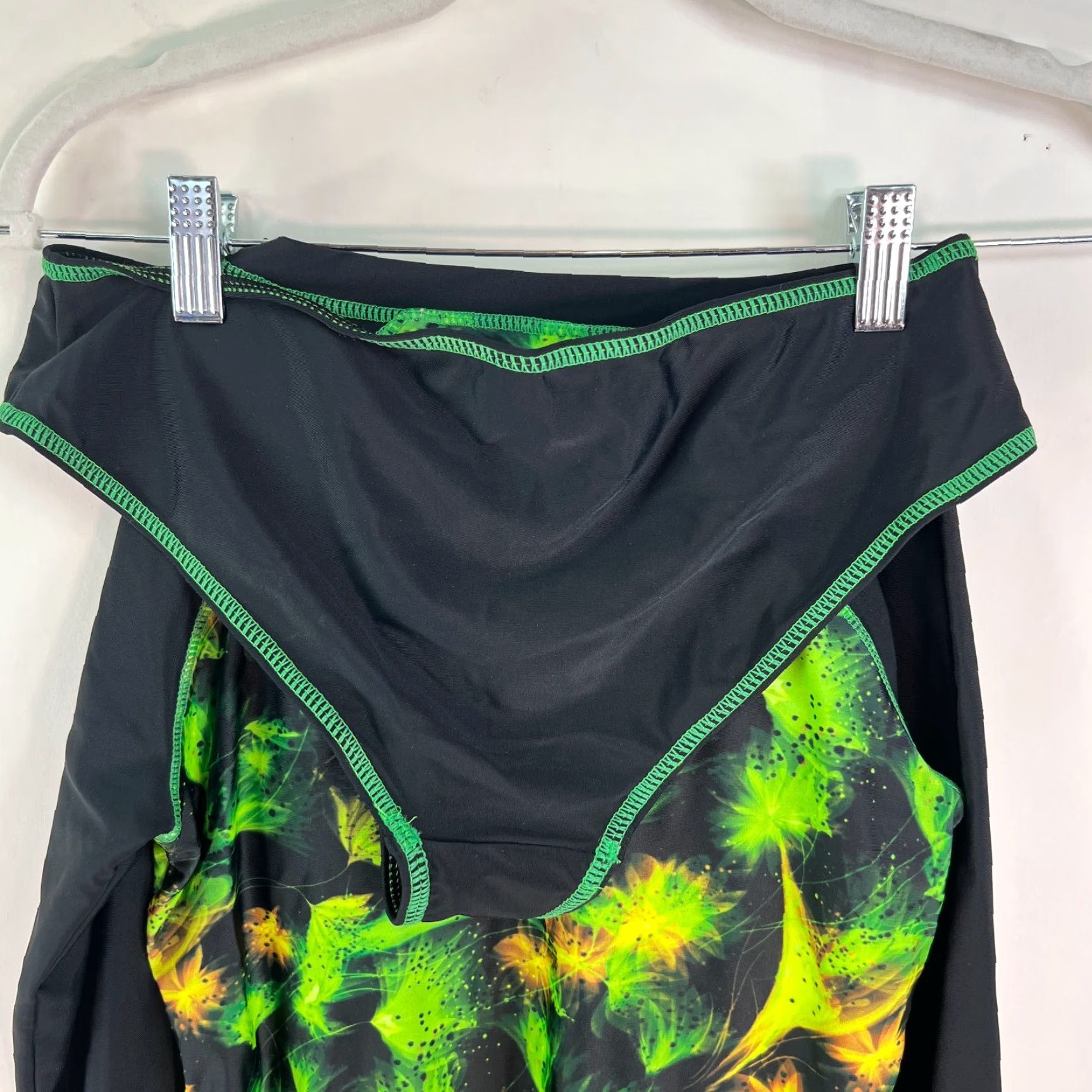 Vintage Womens Floral Long Sleeve 1/4 Zip Swim Top & Brief Set Size S Black Beach Size S / US 4 / IT 40 - 3 Thumbnail