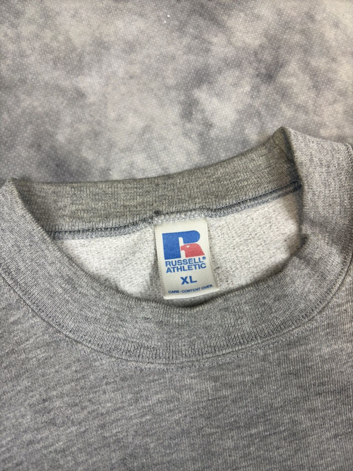 Other Vintage 90s Russell Athletic Grey Crewneck Sweatshirt Logo Size US XL / EU 56 / 4 - 4 Thumbnail
